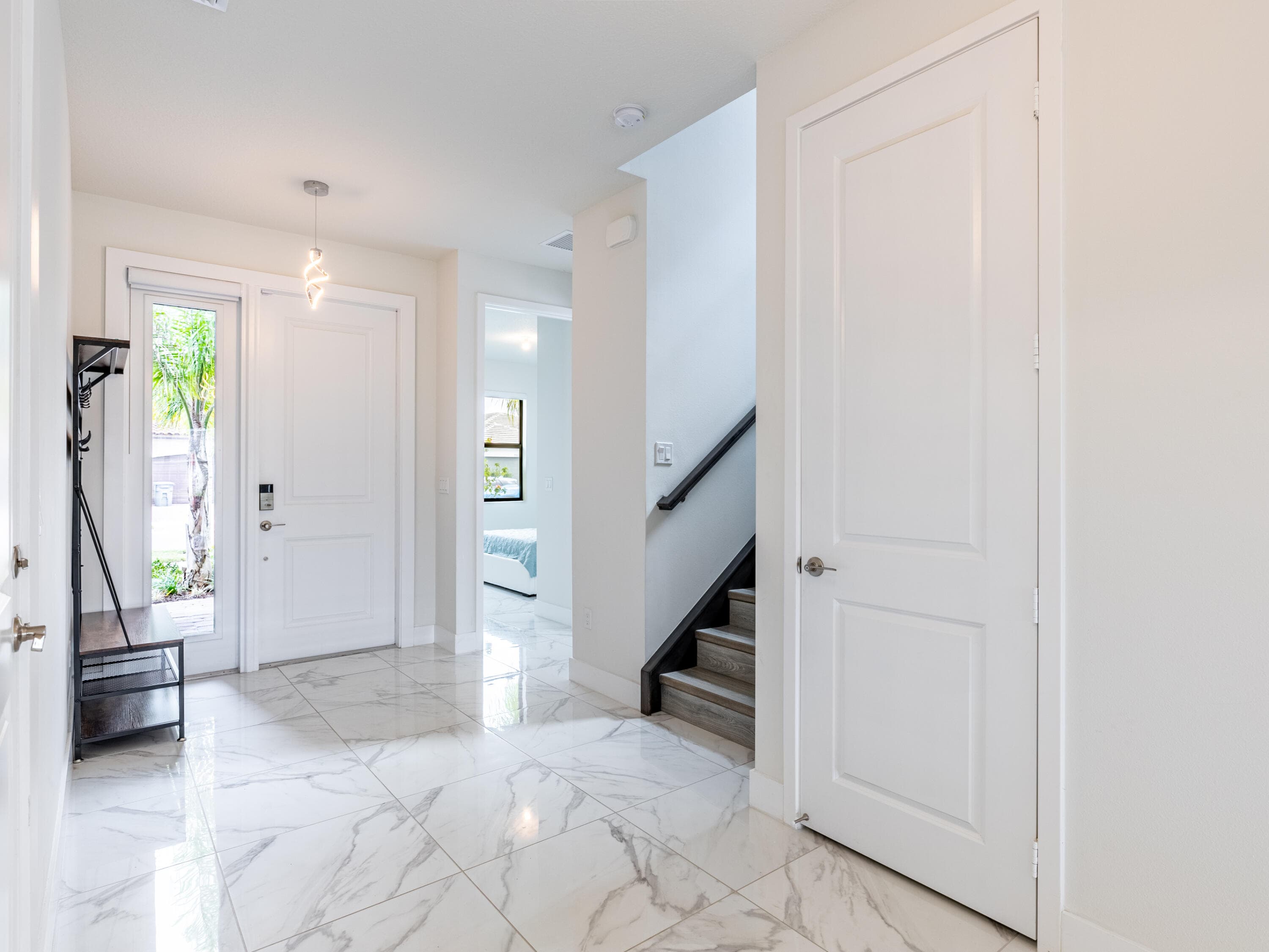 7191 Montereal Path, Lake Worth, FL 33463 — photo 3 of 44