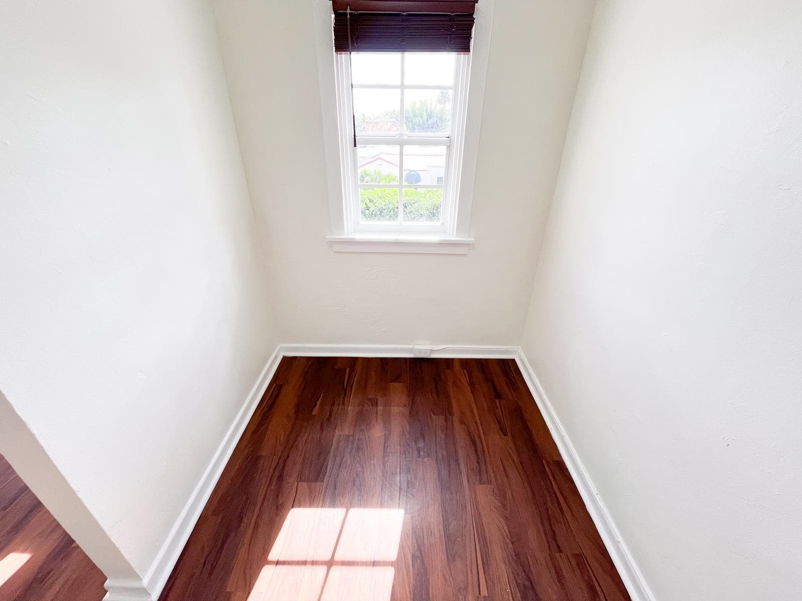 623 Park Place 19, West Palm Beach, FL 33401 — photo 13 of 23