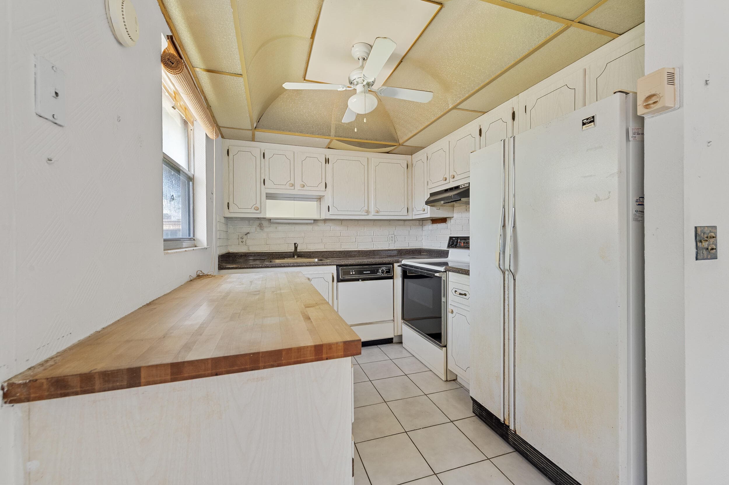 180 Saxony D, Delray Beach, FL 33446 — photo 10 of 60