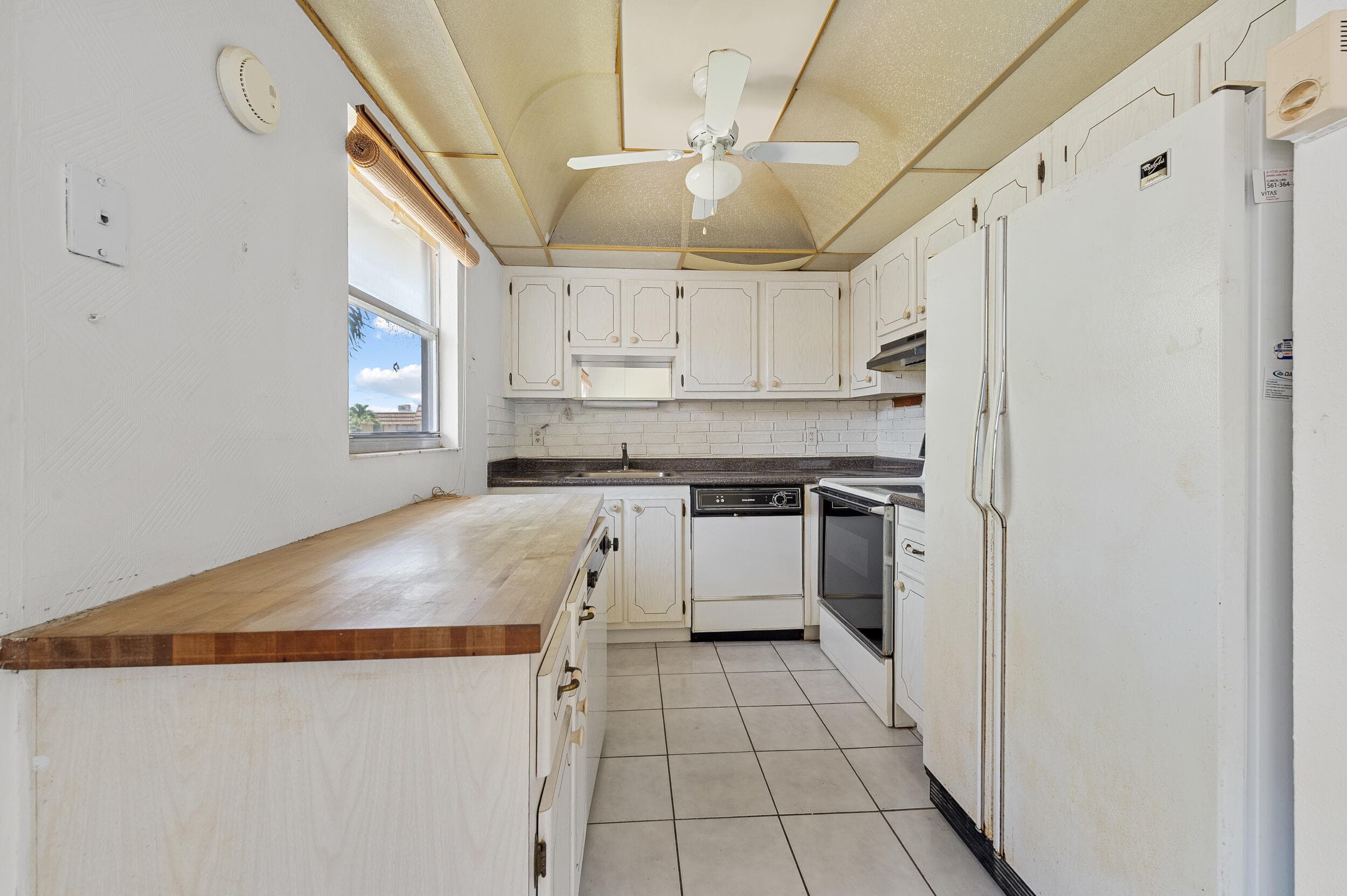 180 Saxony D, Delray Beach, FL 33446 — photo 11 of 60