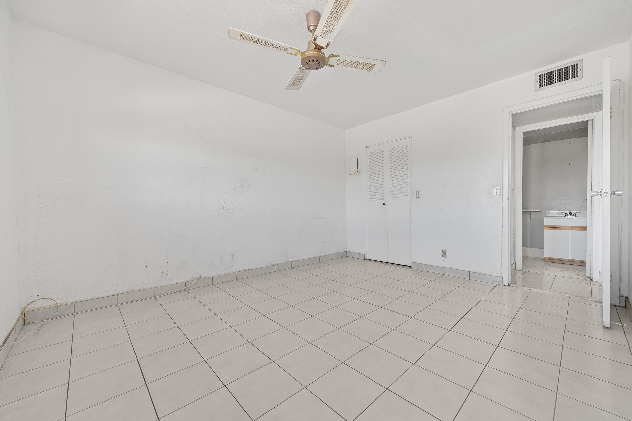 180 Saxony D, Delray Beach, FL 33446 — photo 31 of 60
