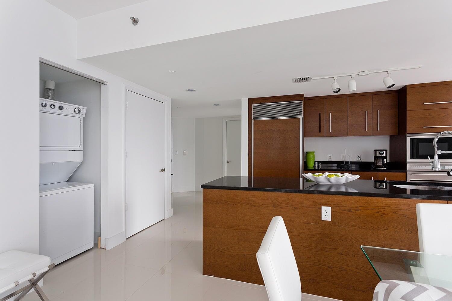 495 Brickell Avenue 4010, Miami, FL 33131 — photo 13 of 55