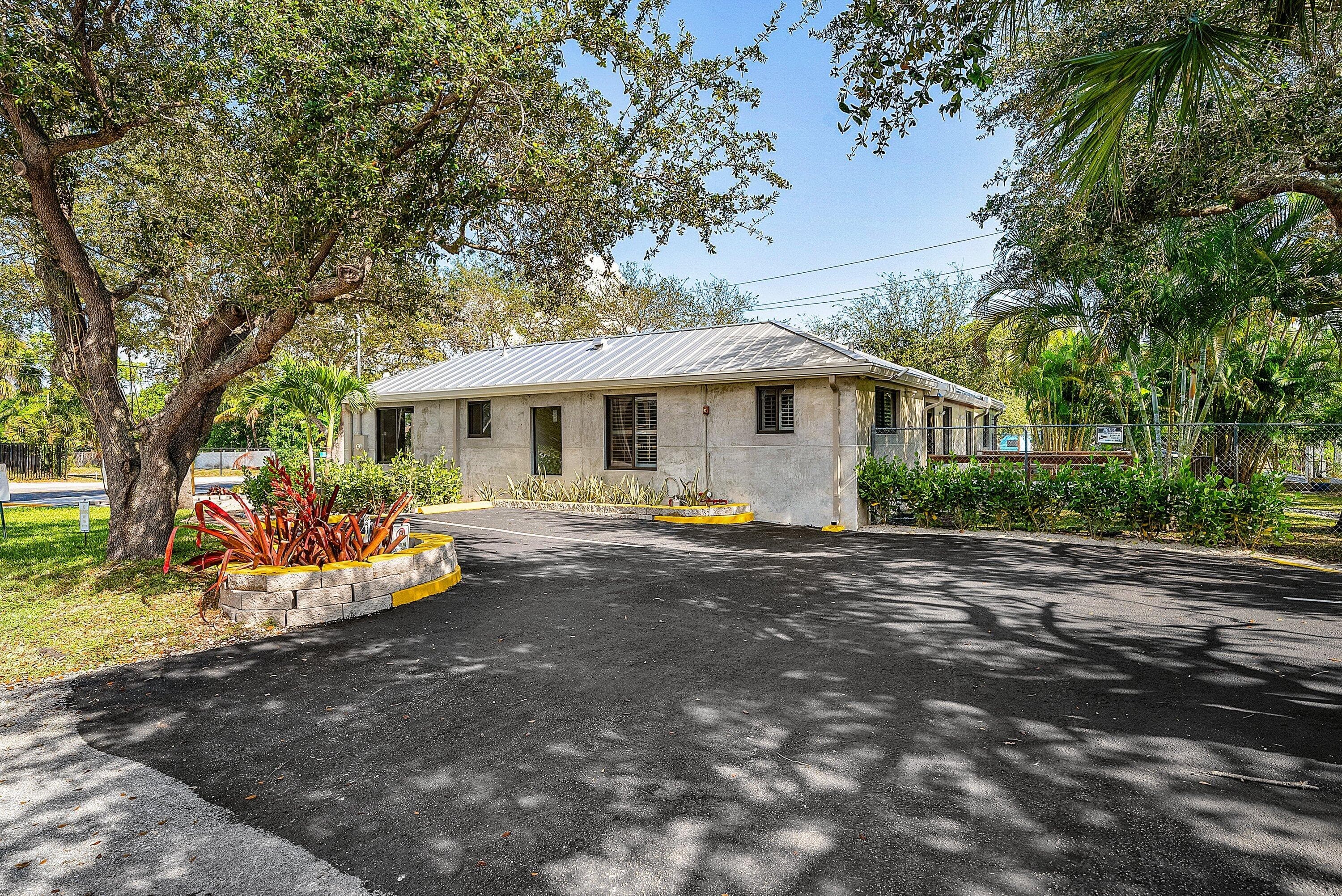 112 SE 10th Street, Delray Beach, FL 33483 — photo 12 of 50