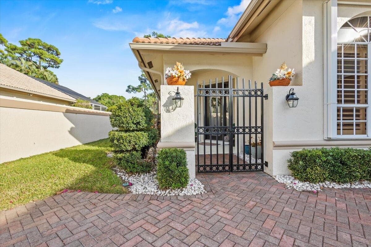 7232 Mystic Way, Port St. Lucie, FL 34986 — photo 6 of 99
