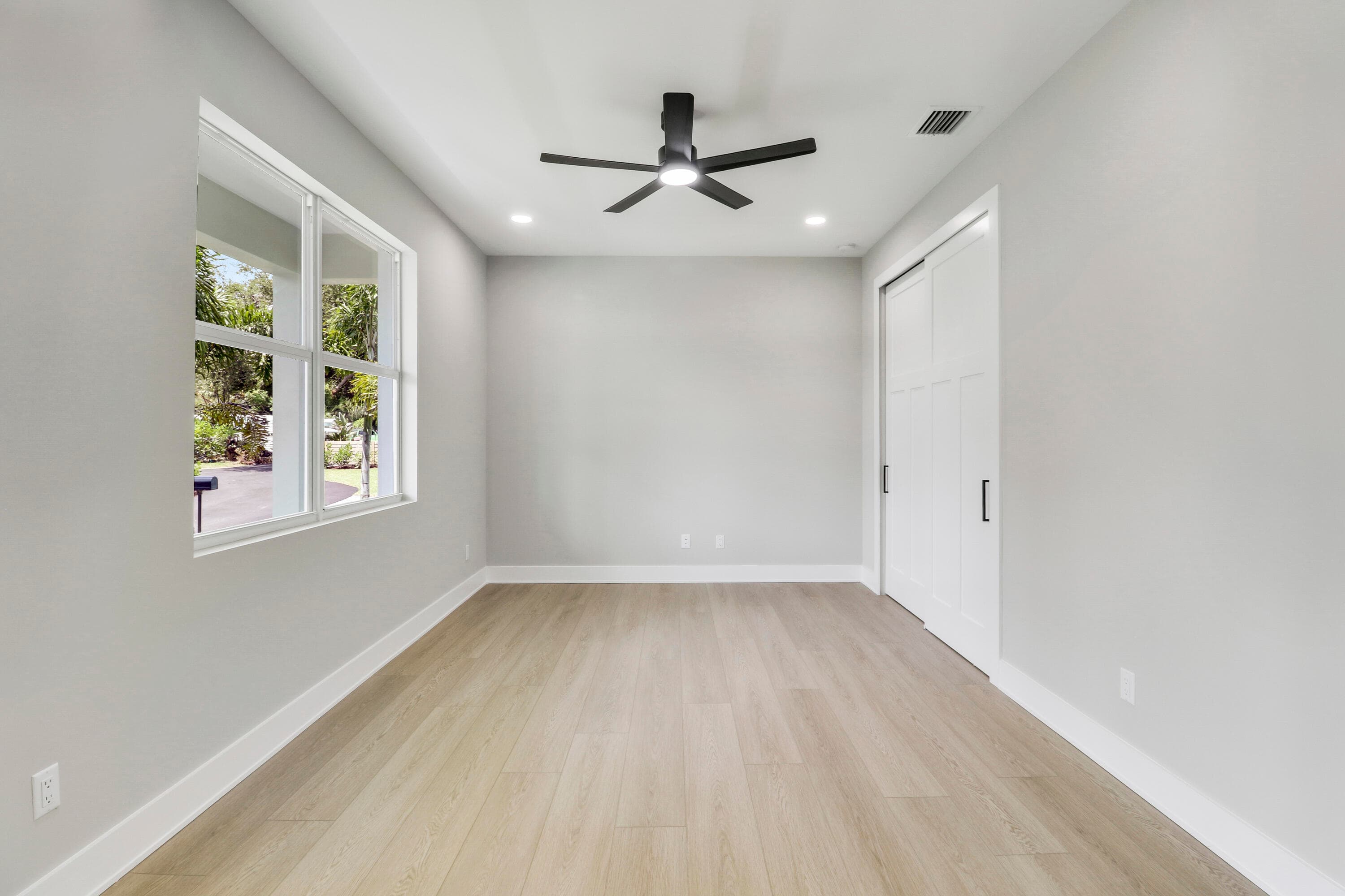 1013 NE Orange Avenue, Jensen Beach, FL 34957 — photo 43 of 71