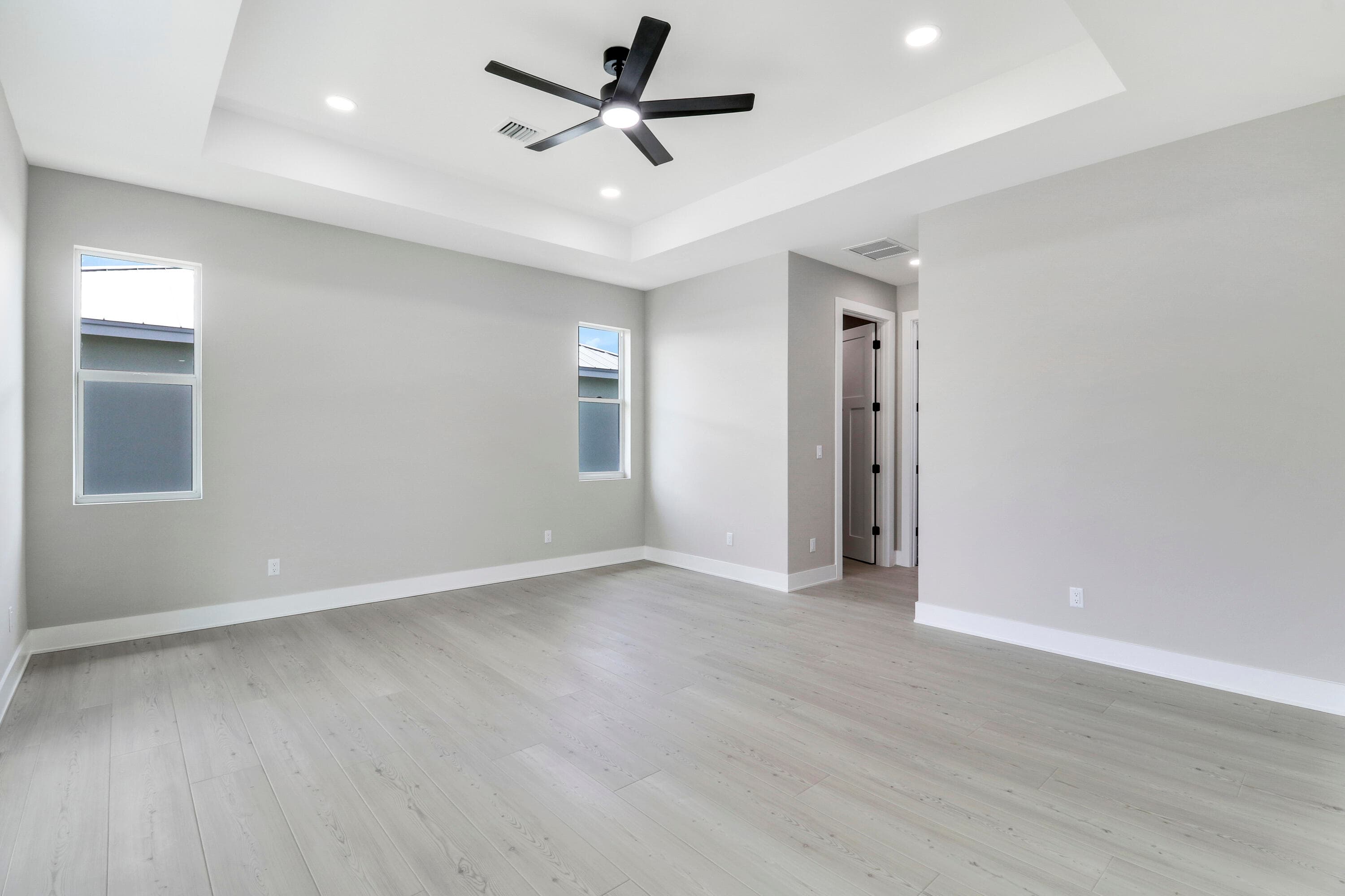 1023 NE Orange Avenue, Jensen Beach, FL 34957 — photo 14 of 67