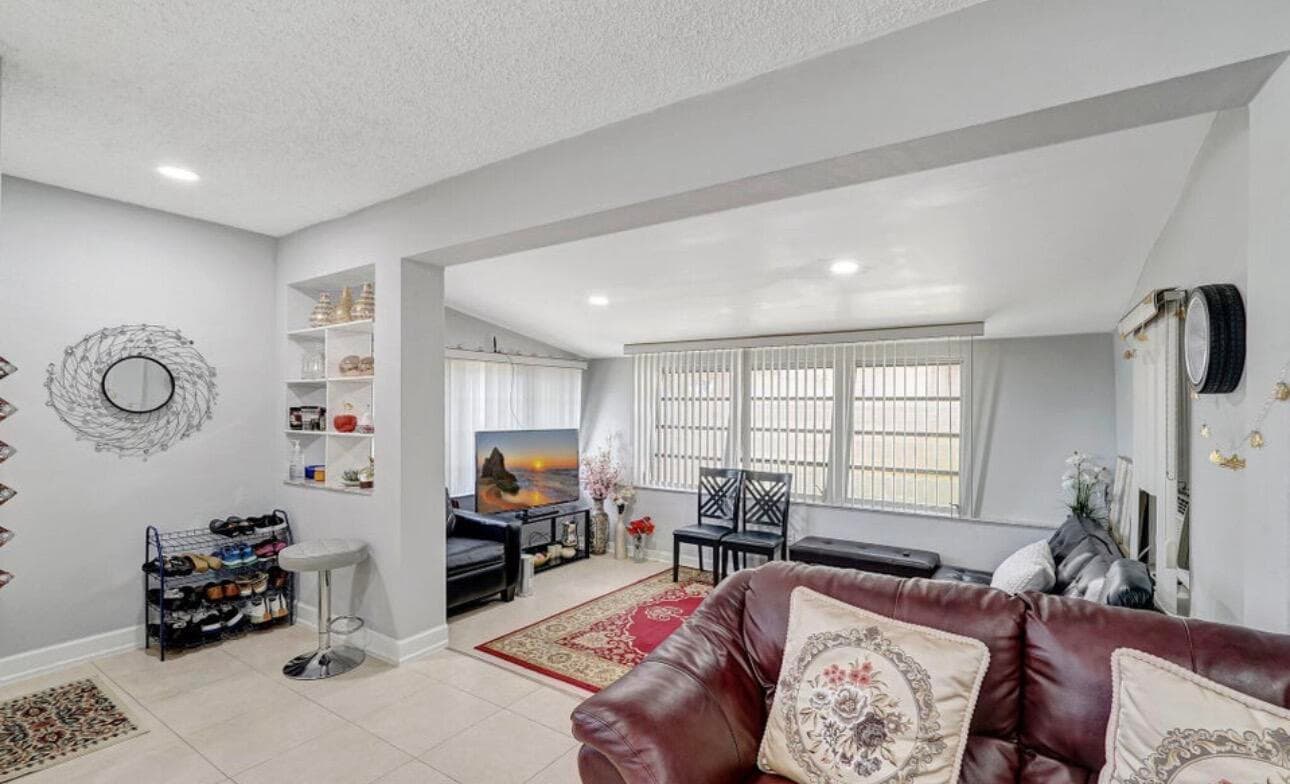 7530 Atlanta Street, Hollywood, FL 33024 — photo 12 of 23