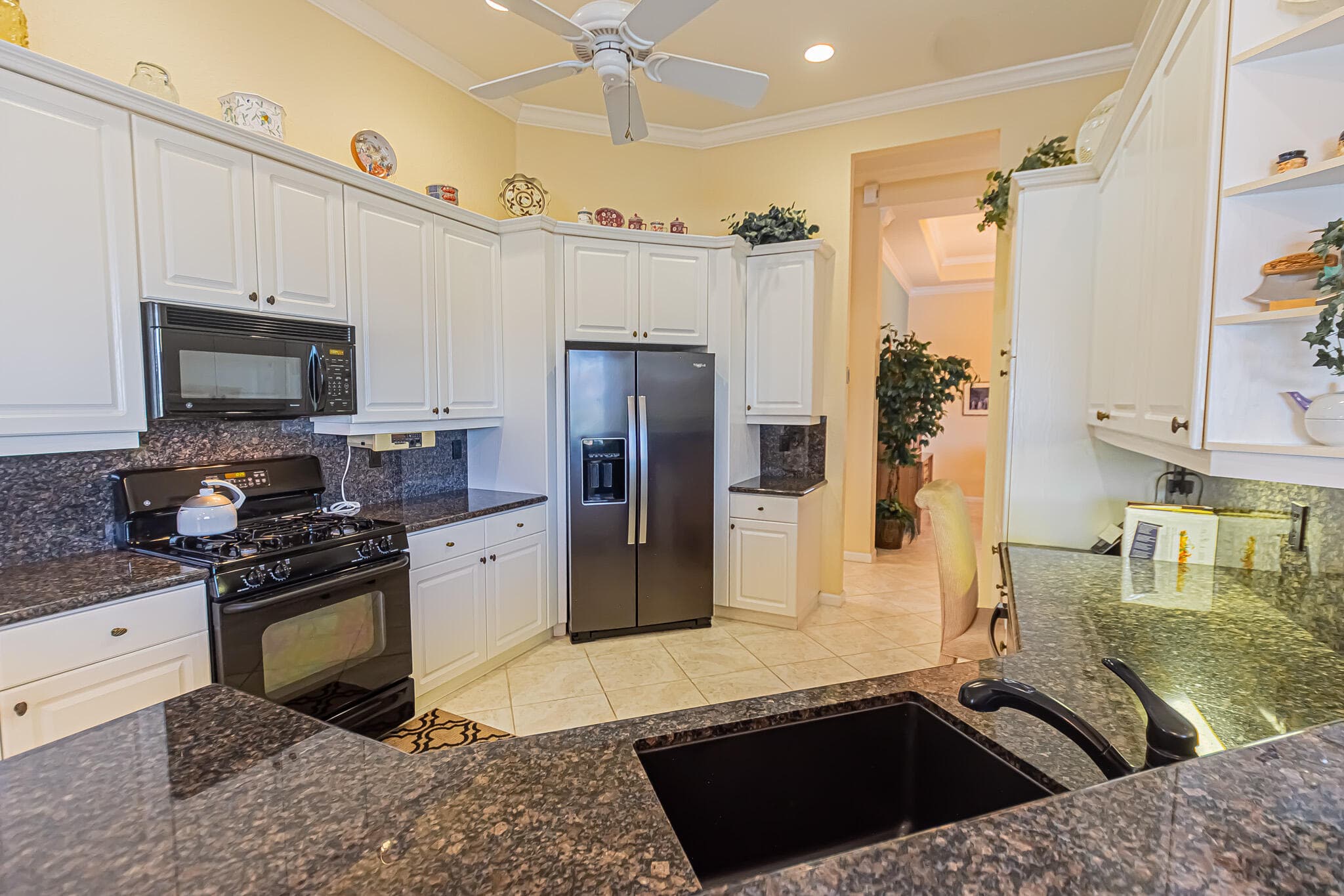 468 NW Blue Lake Drive, Port St. Lucie, FL 34986 — photo 5 of 45