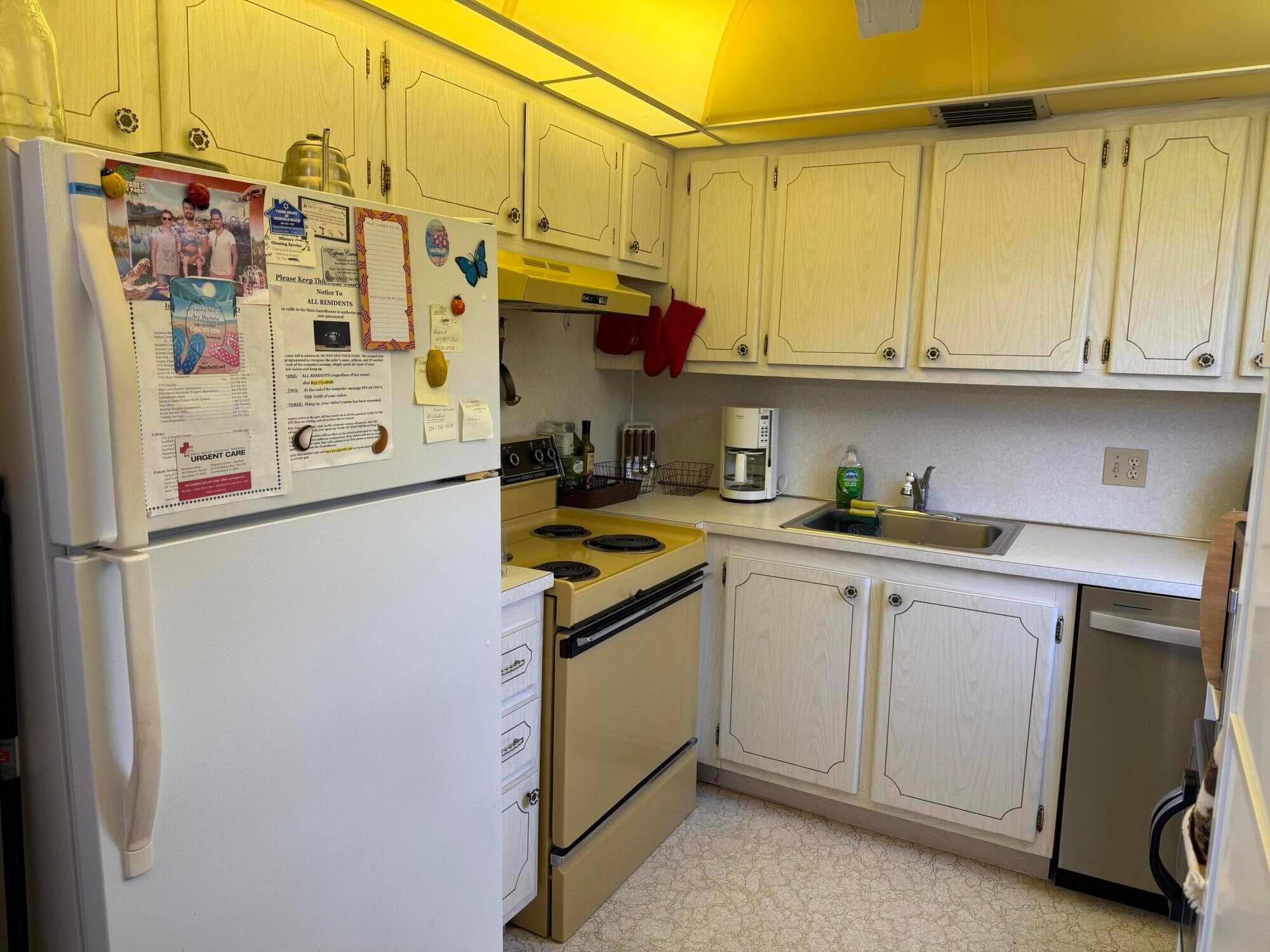 132 Newport I 132, Deerfield Beach, FL 33442 — photo 5 of 12