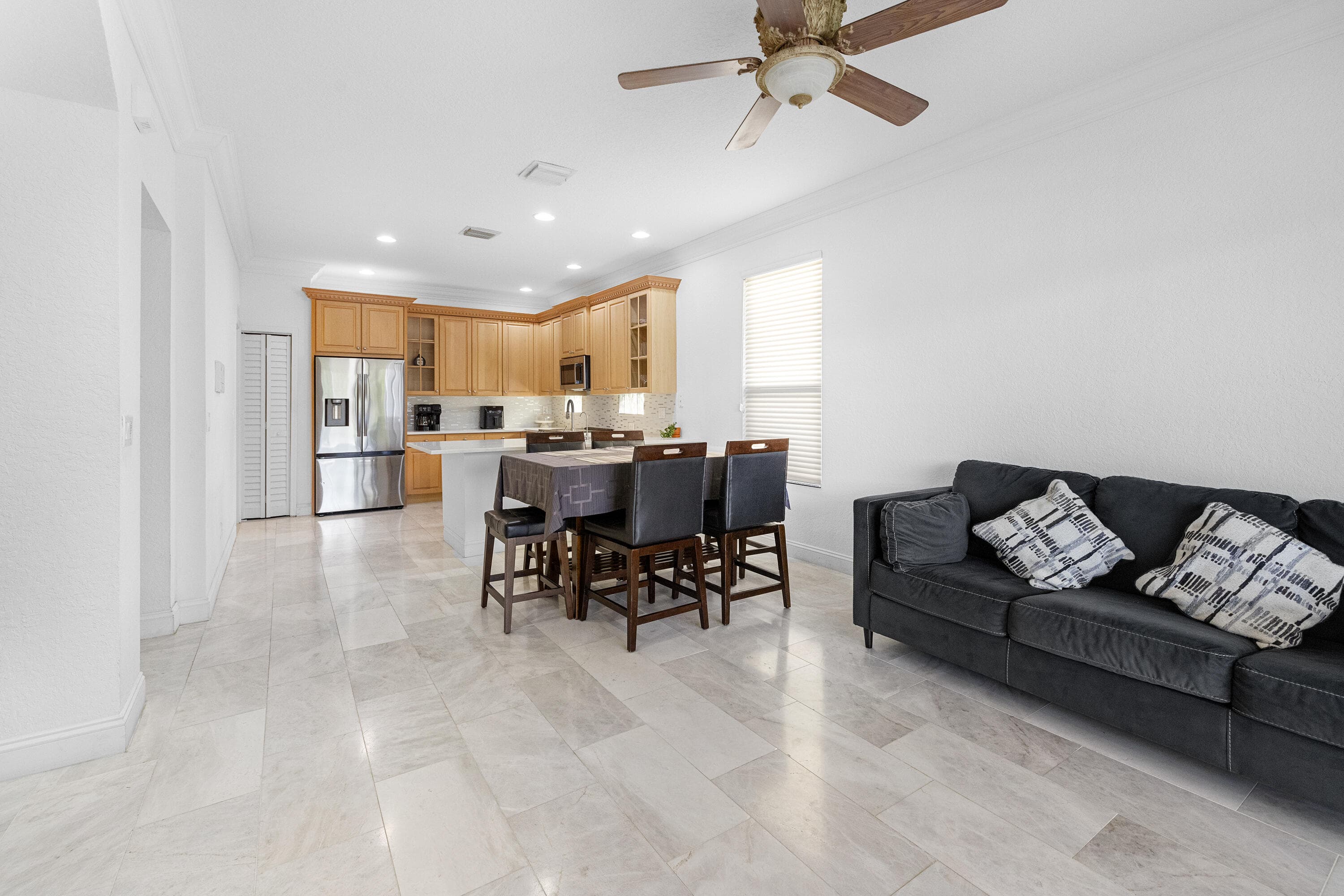 6575 Spring Meadow Drive, Greenacres, FL 33413 — photo 10 of 51