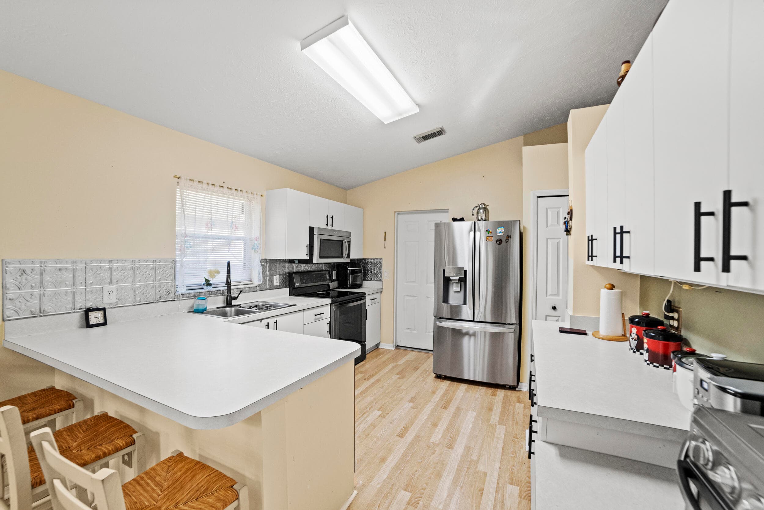 14191 Cisne Circle, Fort Pierce, FL 34951 — photo 11 of 33