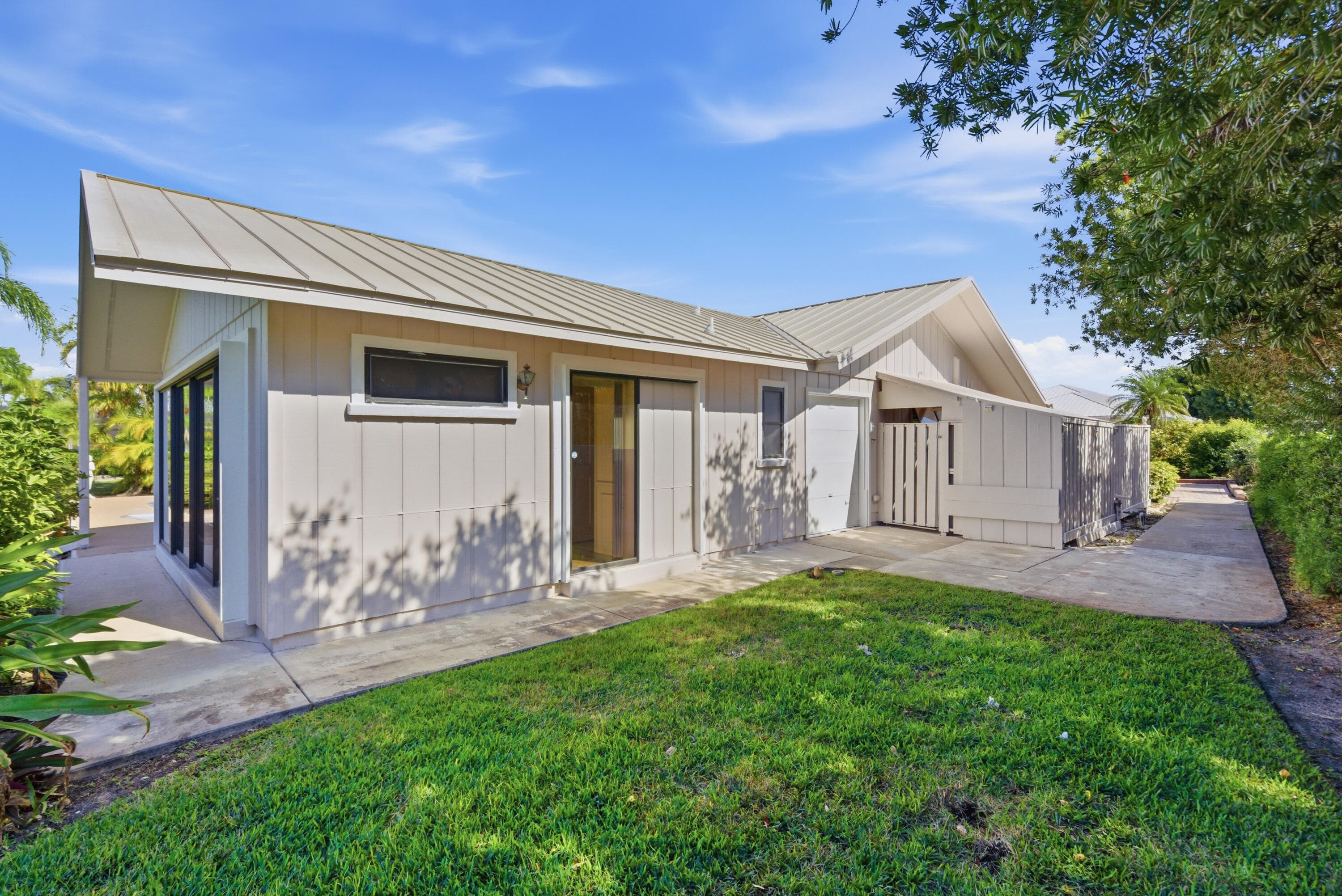 5151 SE Burning Tree Circle, Stuart, FL 34997 — photo 52 of 74