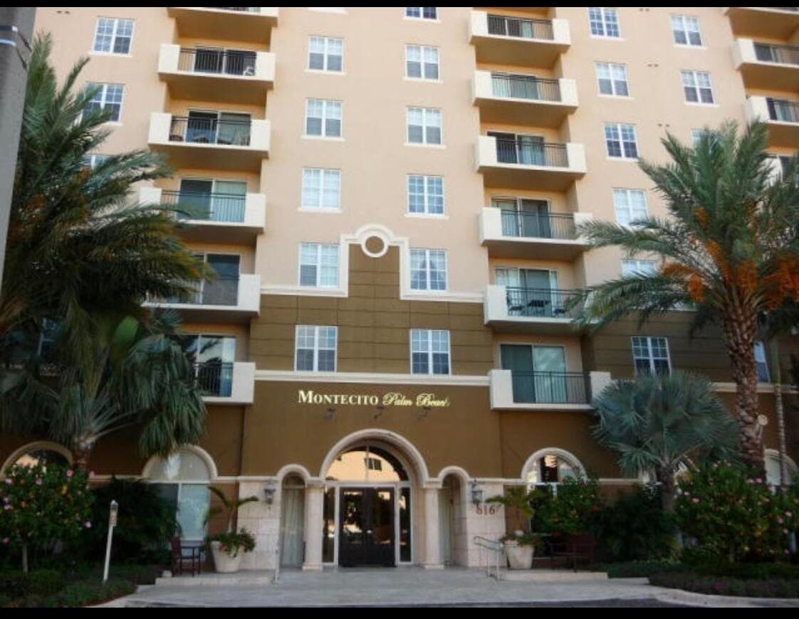 616 Clearwater Park Road 805, West Palm Beach, FL 33401 — photo 1 of 62