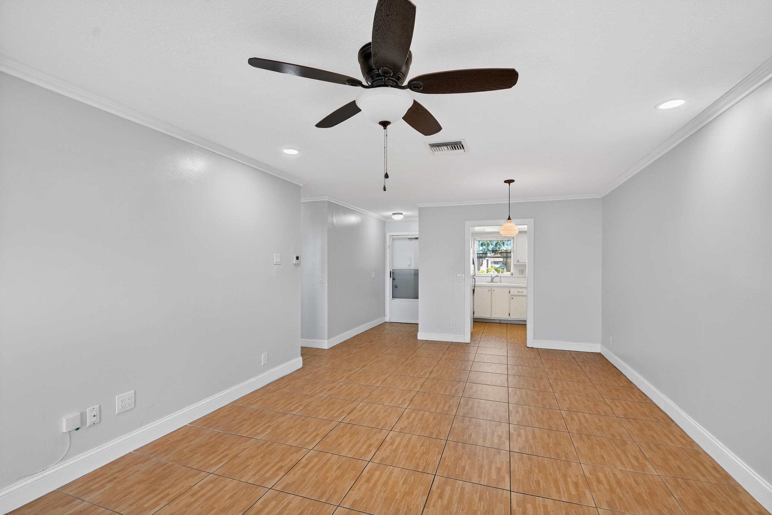 2667 Dudley Drive B, West Palm Beach, FL 33415 — photo 13 of 57