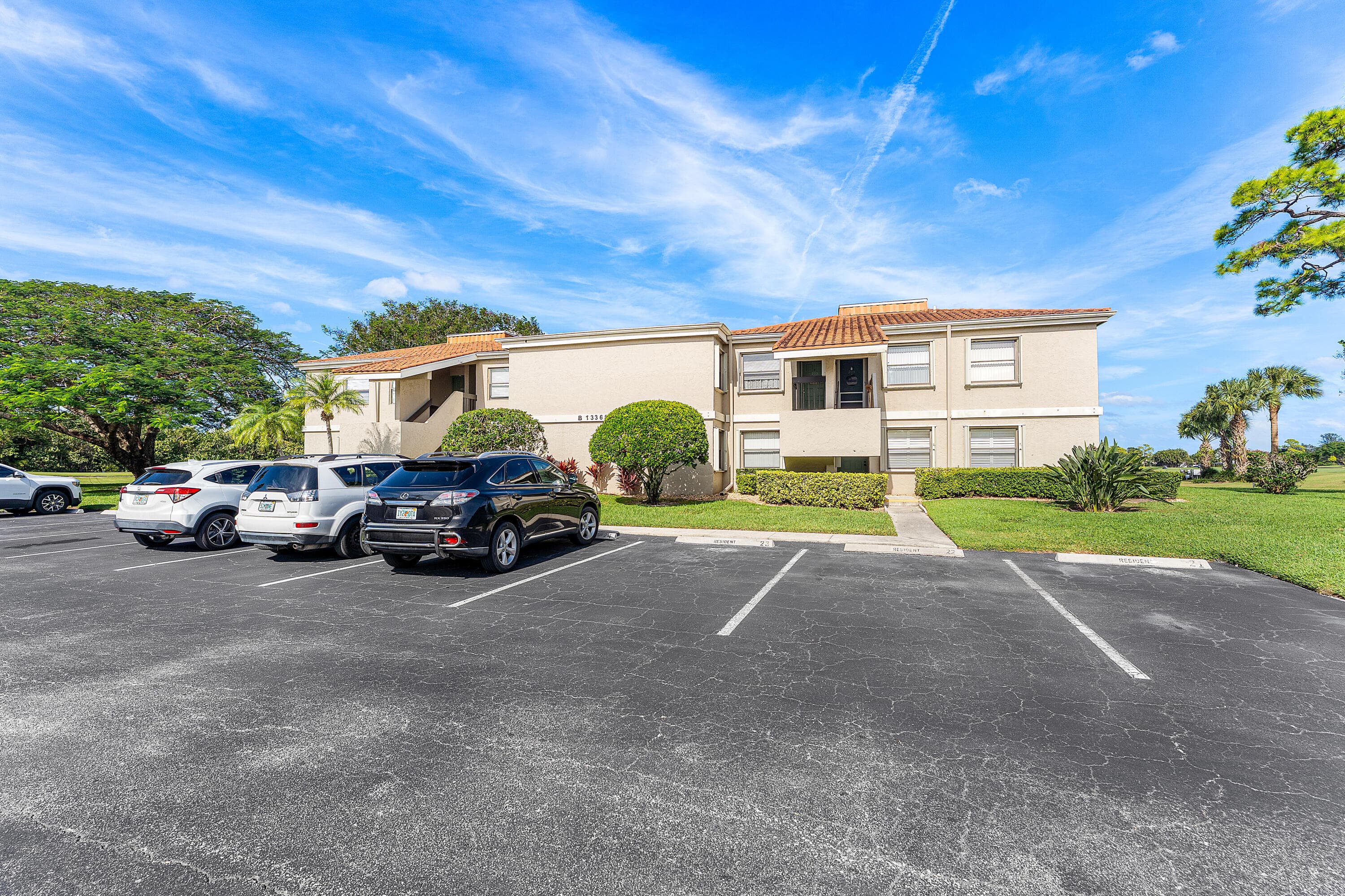 13369 Touchstone Place 102, Palm Beach Gardens, FL 33418 — photo 3 of 30