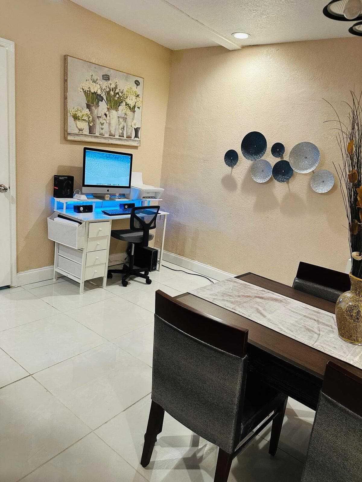 833 Briggs Street Street, West Palm Beach, FL 33405 — photo 11 of 33