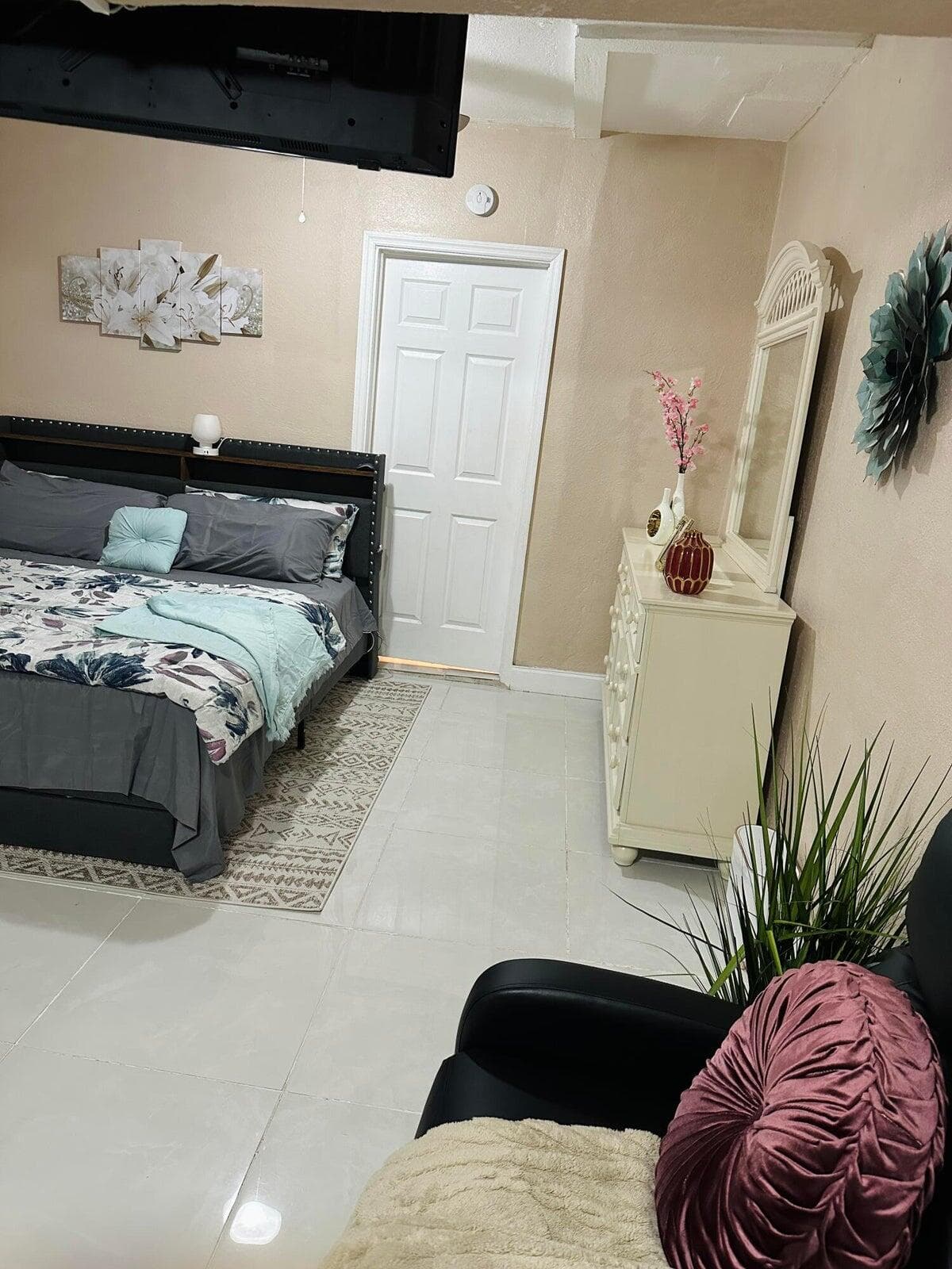 833 Briggs Street Street, West Palm Beach, FL 33405 — photo 19 of 33