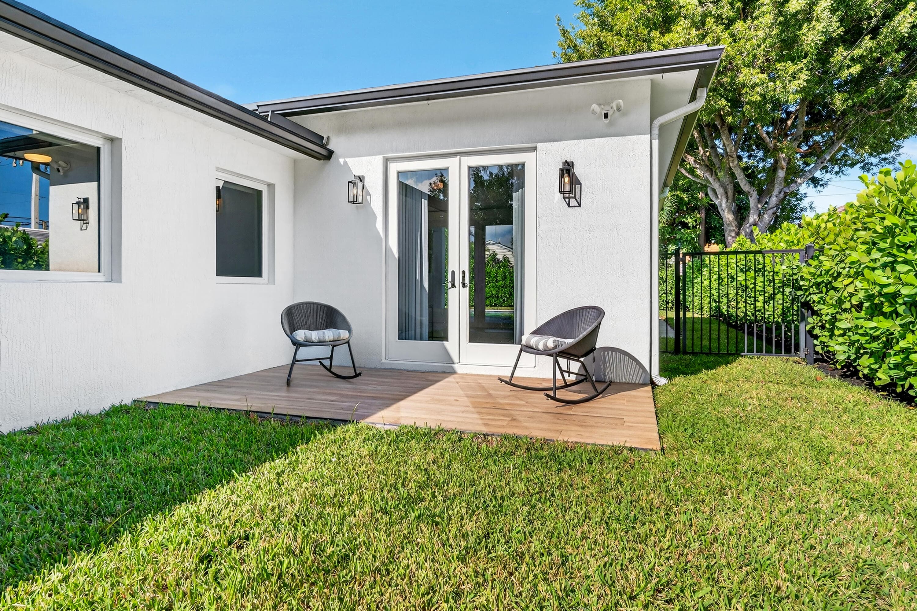 301 Pilgrim Road, West Palm Beach, FL 33405 — photo 59 of 64