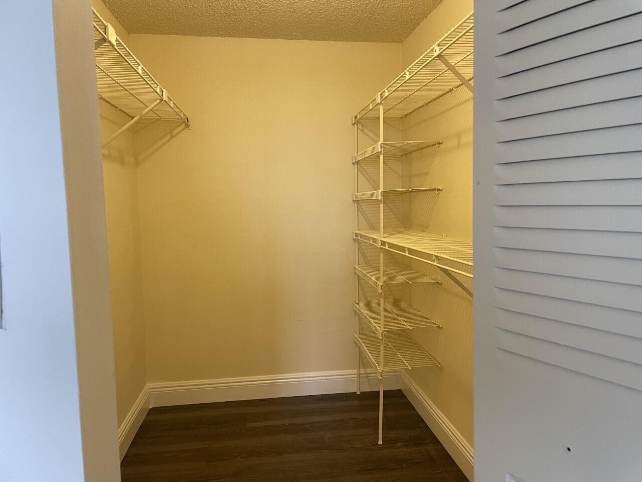 4640 Lucerne Lakes Boulevard W 605, Lake Worth, FL 33467 — photo 5 of 5