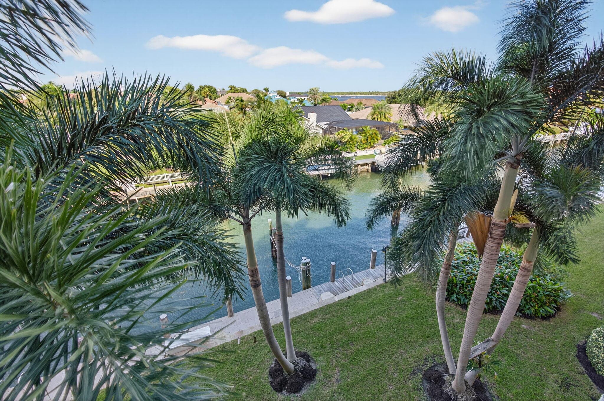 109 Paradise Harbour Boulevard 409, North Palm Beach, FL 33408 — photo 2 of 30