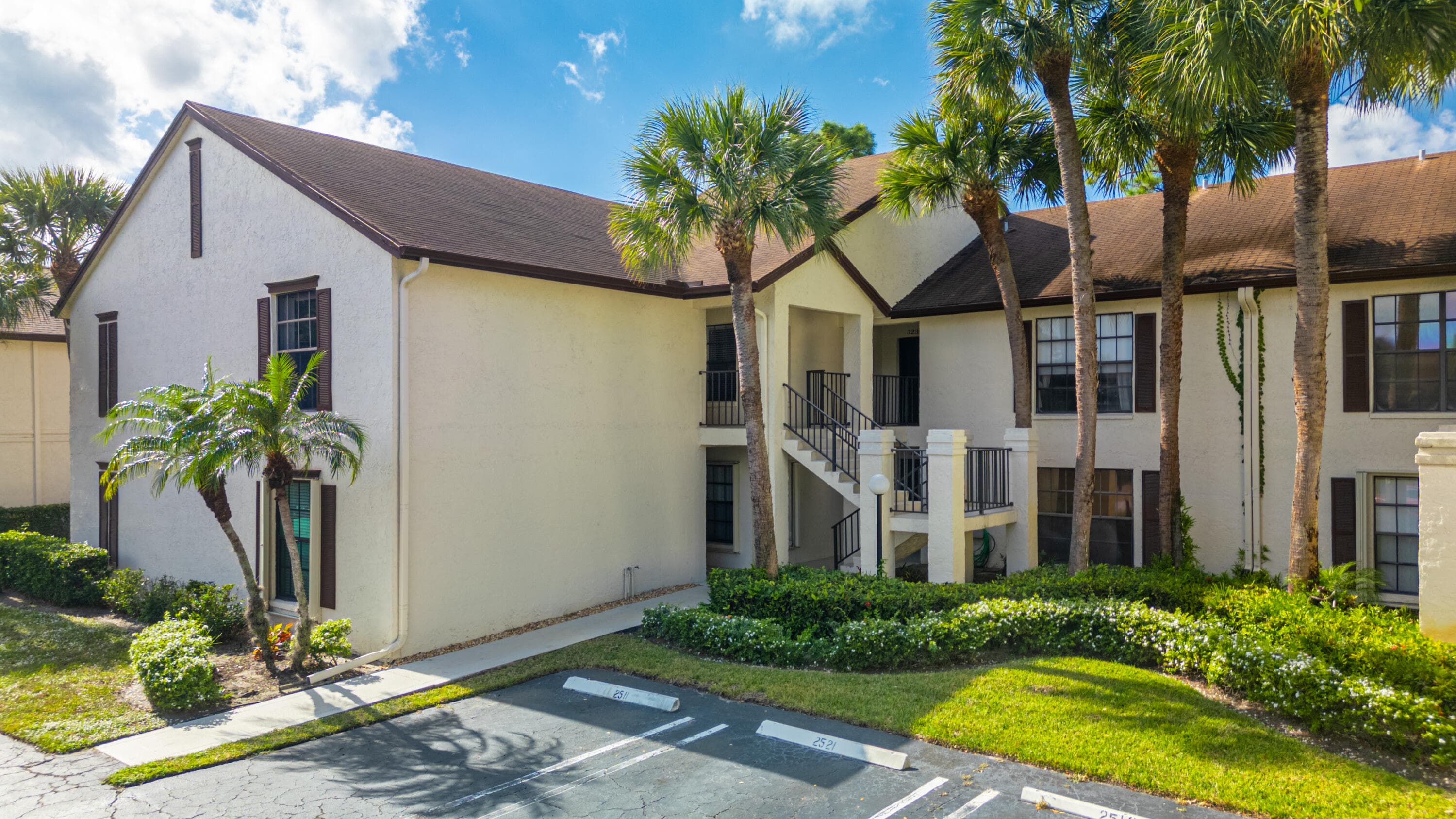 3233 Perimeter Drive 2511, Greenacres, FL 33467 — photo