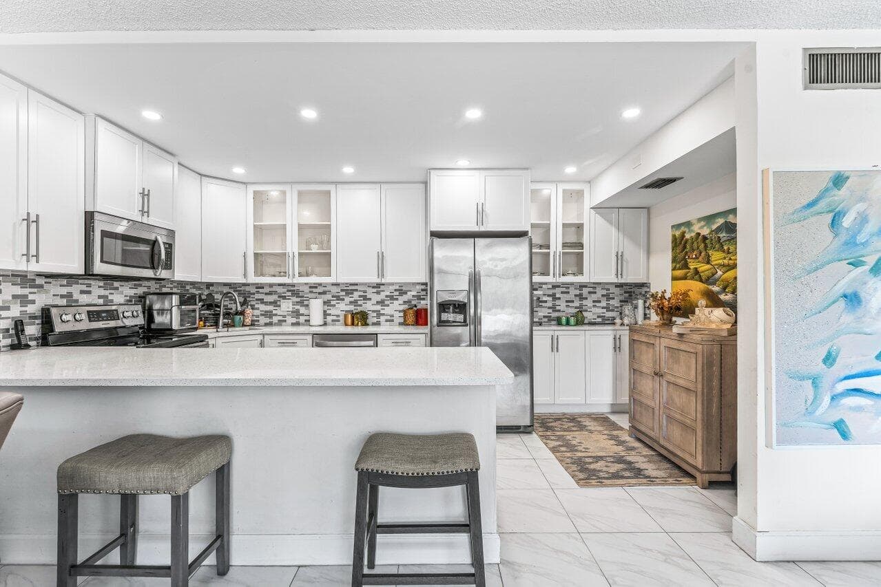1006 Green Pine Boulevard F1, West Palm Beach, FL 33409 — photo 10 of 23