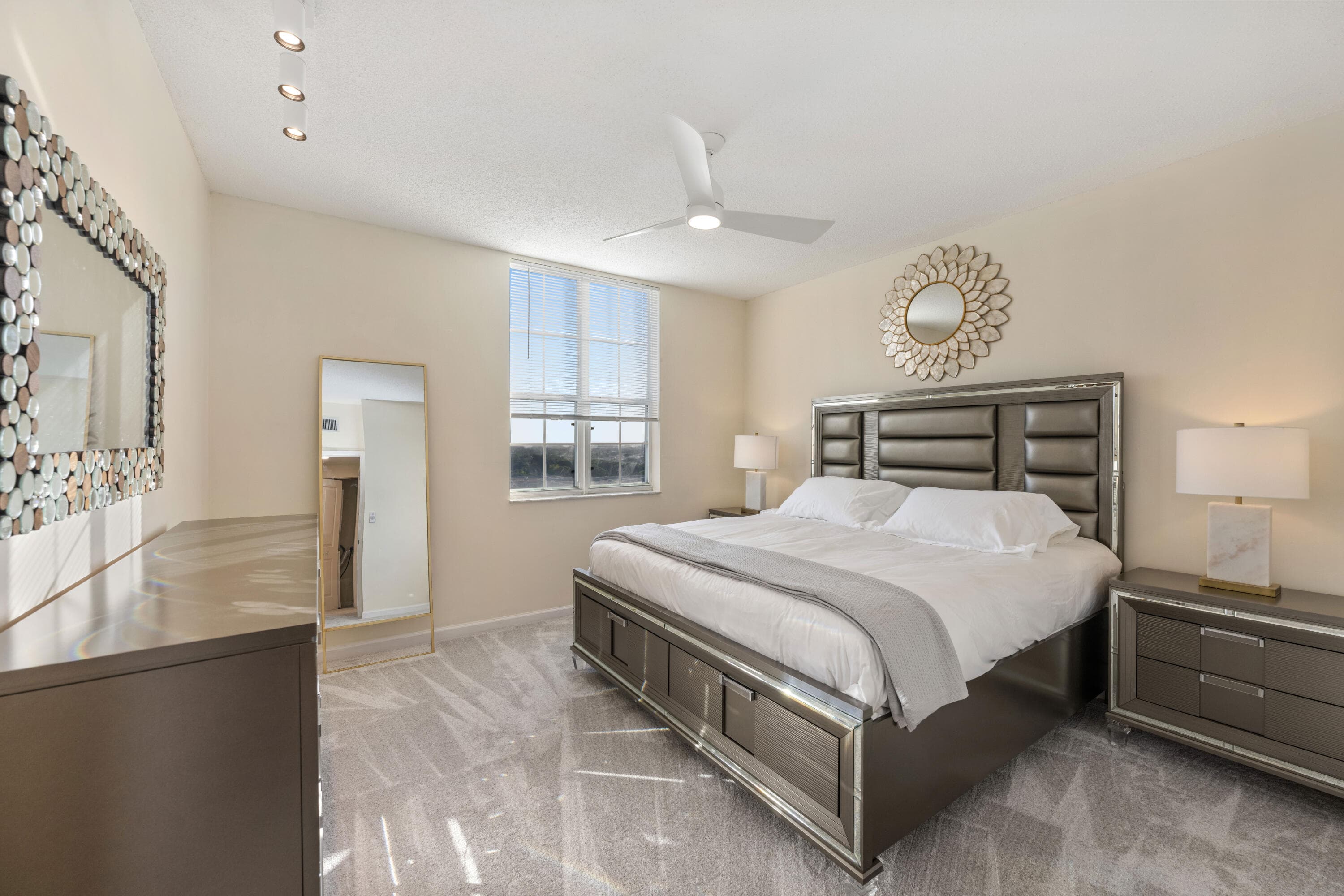 651 Okeechobee Boulevard 1107, West Palm Beach, FL 33401 — photo 12 of 24