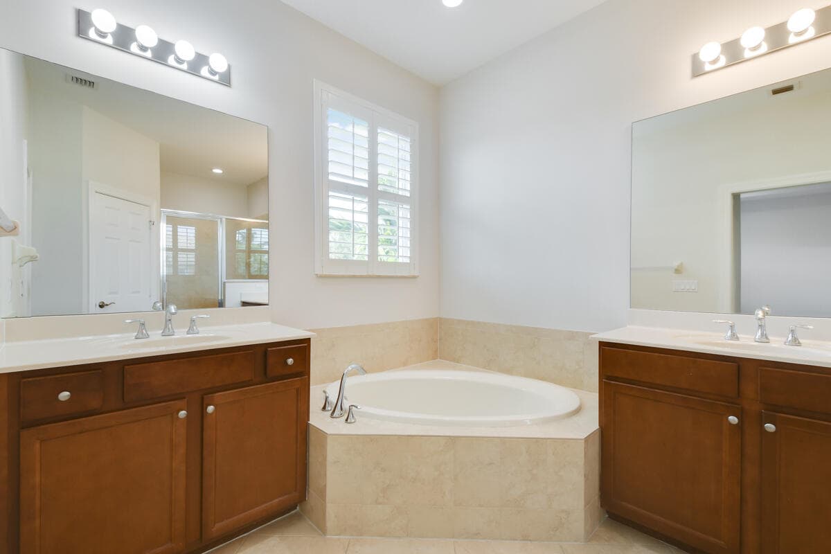 4644 Cadiz Circle, Palm Beach Gardens, FL 33418 — photo 23 of 51