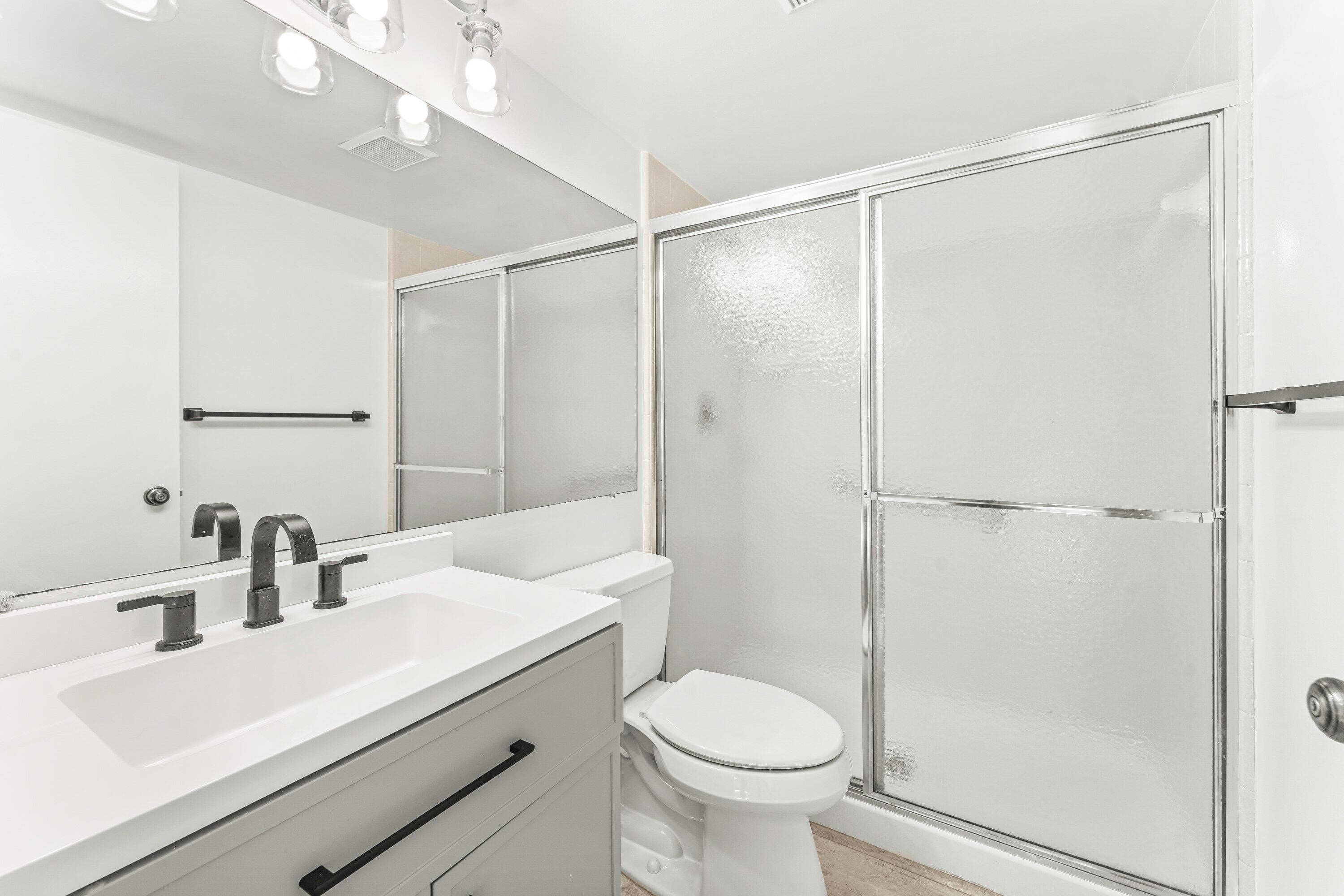 1117 Green Pine Boulevard D2, West Palm Beach, FL 33409 — photo 14 of 20