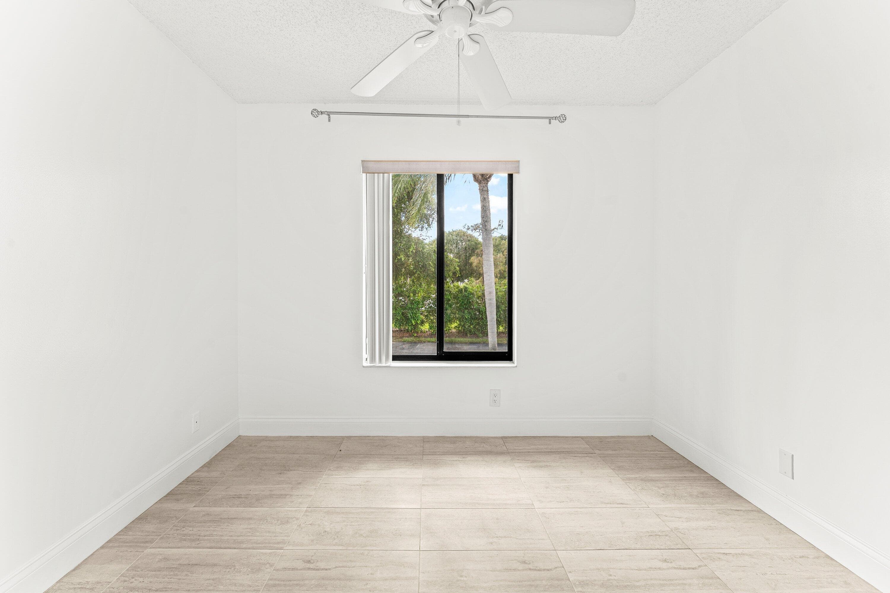 1117 Green Pine Boulevard D2, West Palm Beach, FL 33409 — photo 10 of 20