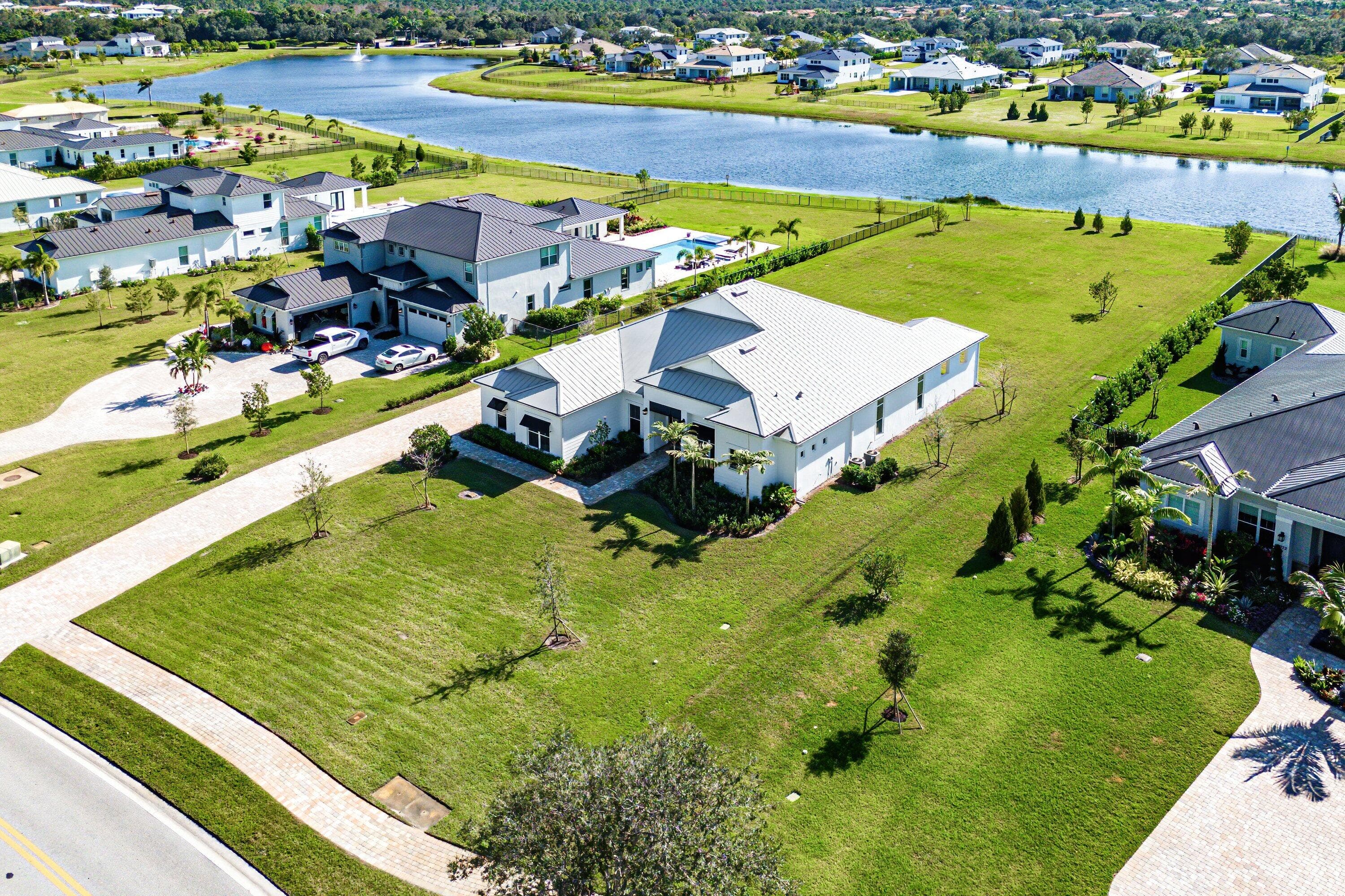 20076 SE Bridgewater Drive, Jupiter, FL 33458 — photo 1 of 72