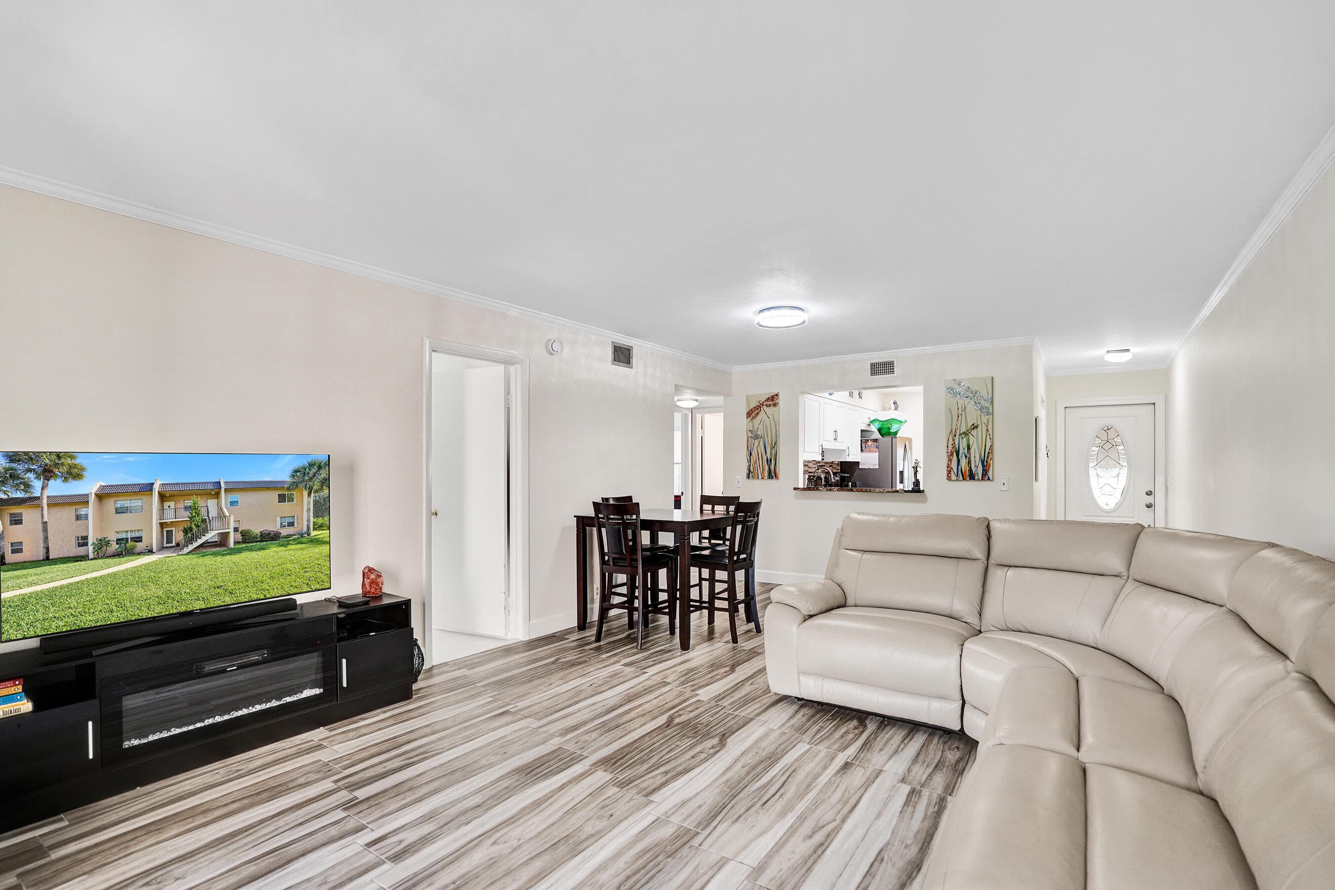 140 Lake Meryl Drive 140, West Palm Beach, FL 33411 — photo 3 of 63
