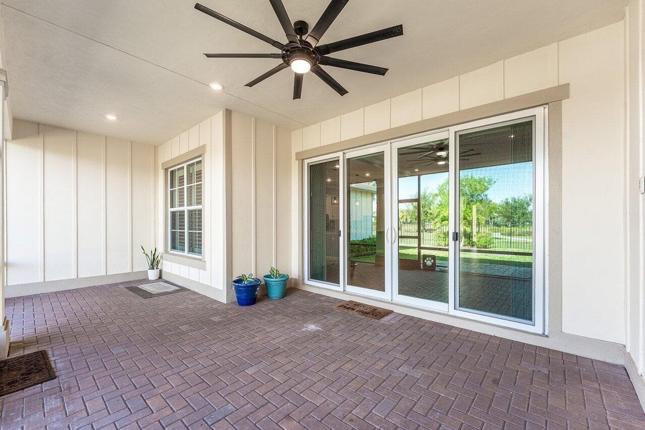 940 Hookline Circle, Loxahatchee, FL 33470 — photo 42 of 94