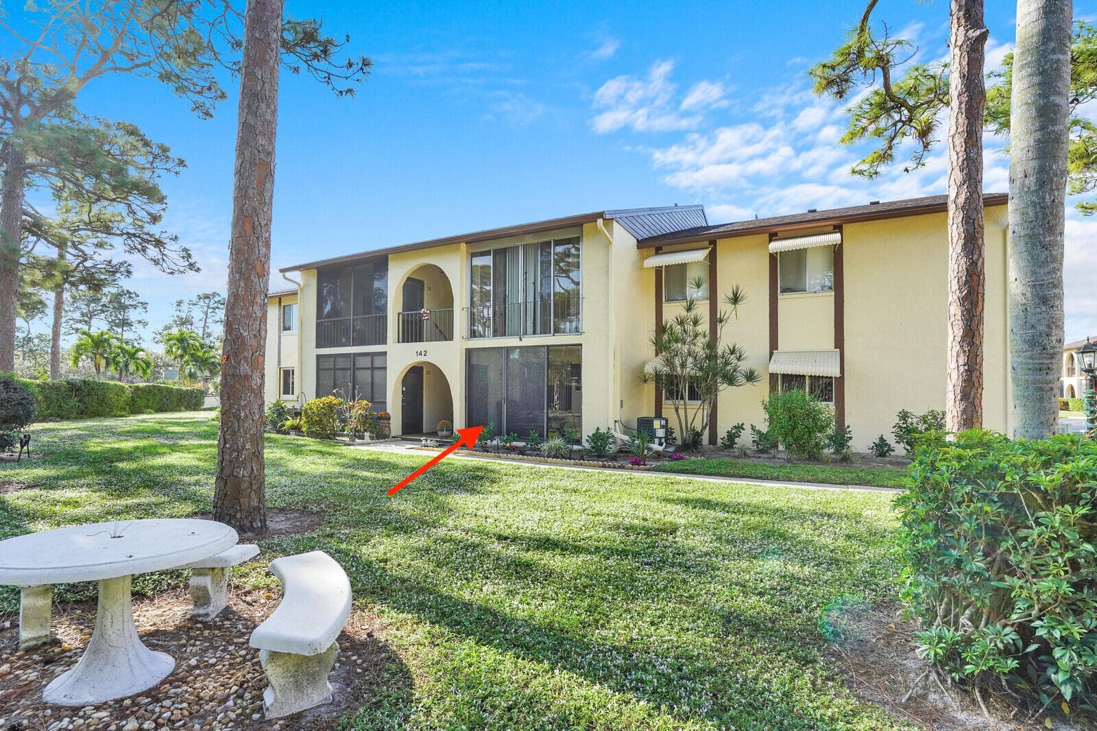 142 Lake Pine Circle B-1, Greenacres, FL 33463 — photo 1 of 26