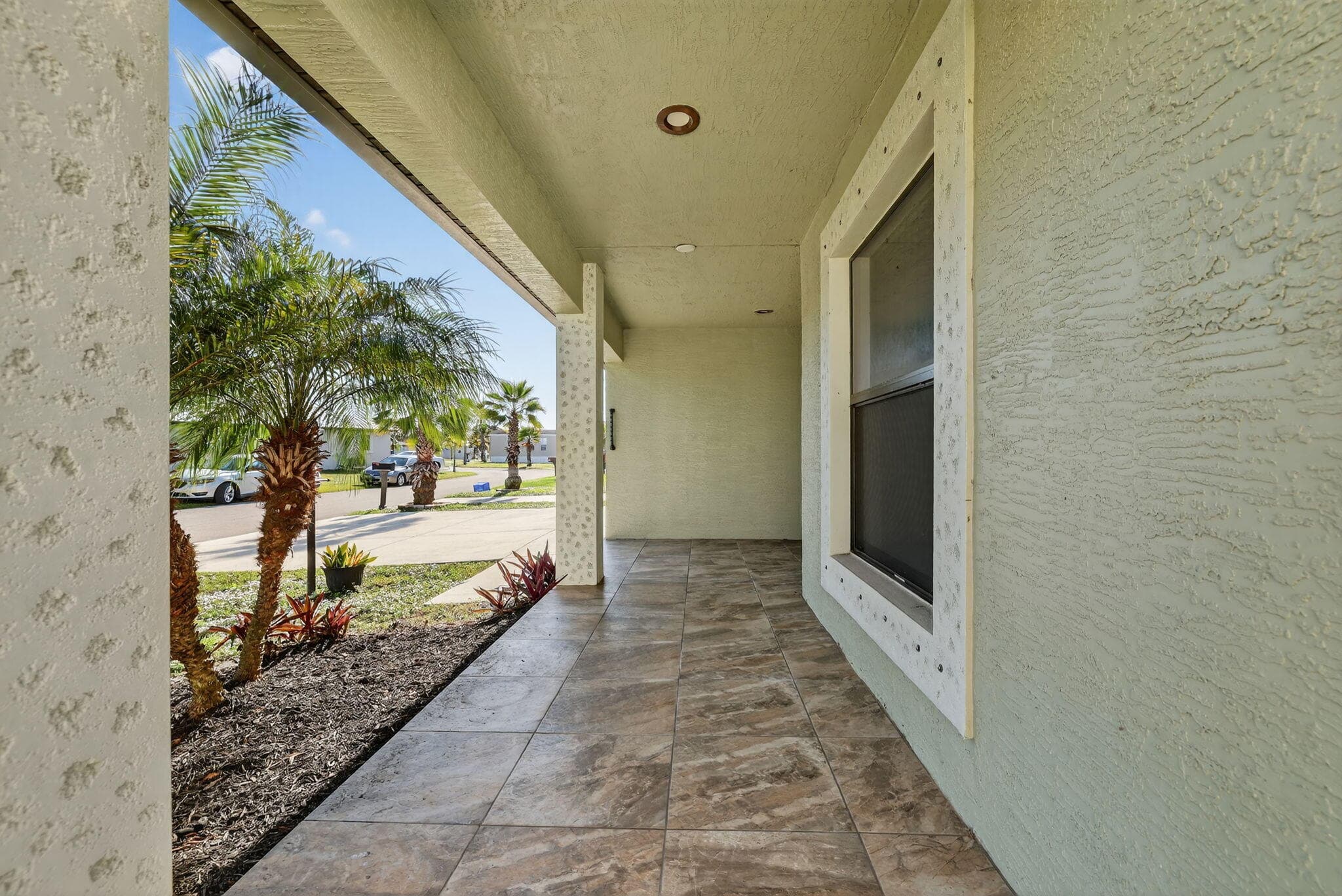 35 S Alhambra Lane, Port St. Lucie, FL 34952 — photo 5 of 36