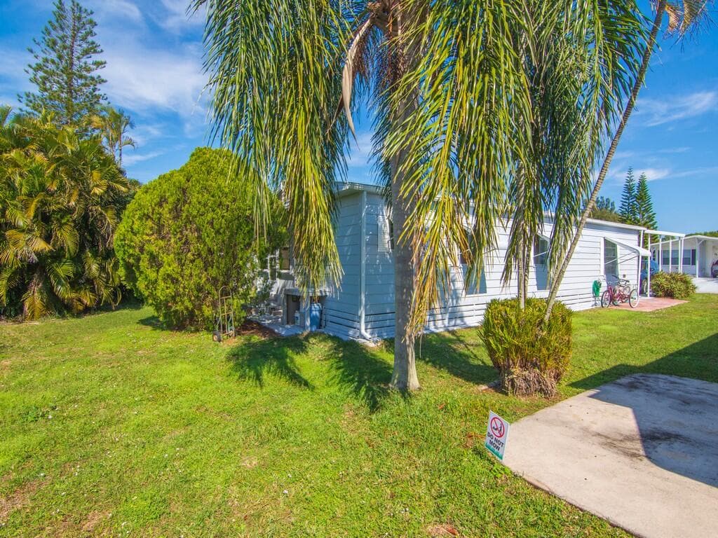 4 Oliva Road, Port St. Lucie, FL 34952 — photo 32 of 36