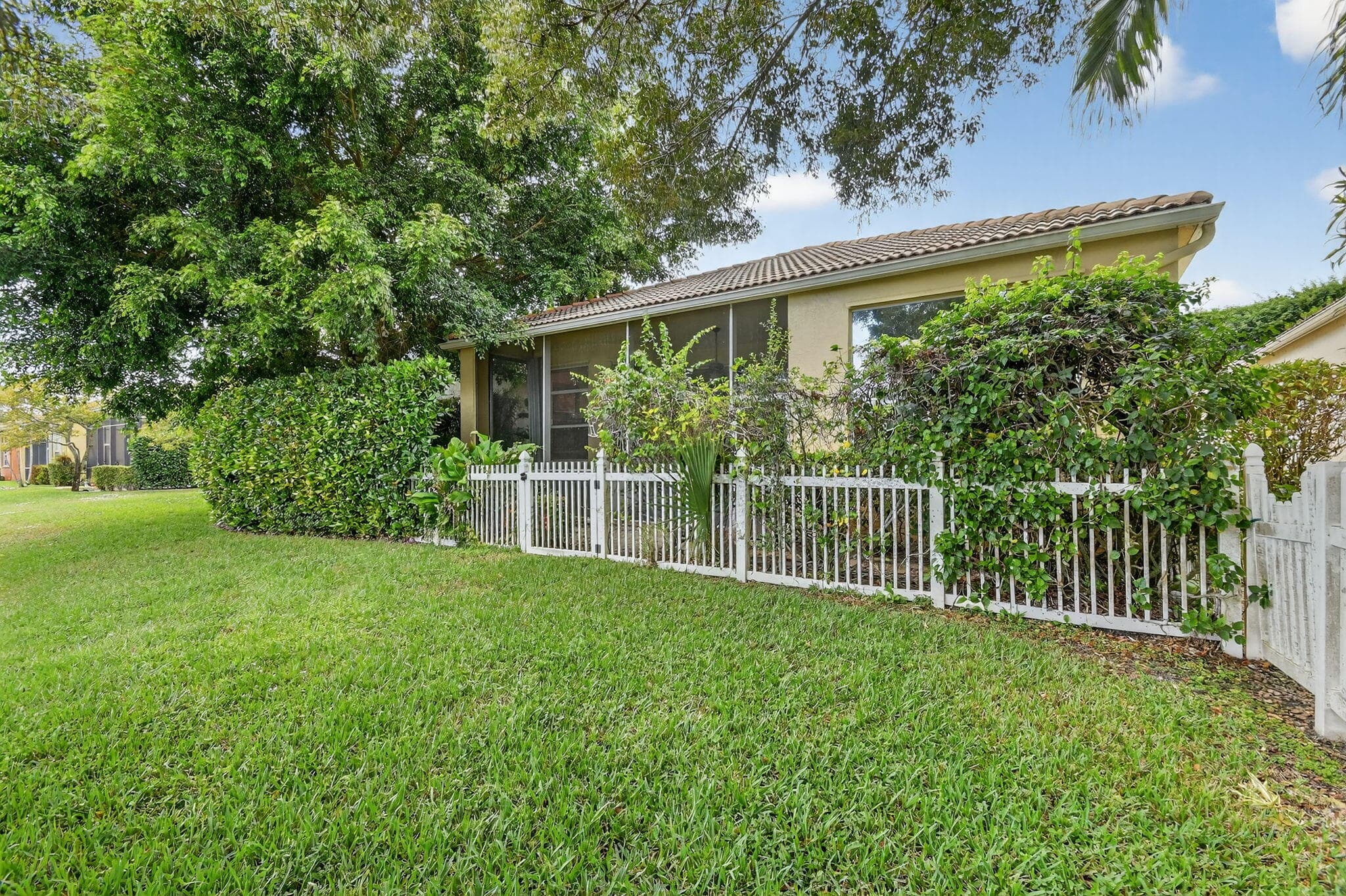 1848 Via Castello, Wellington, FL 33411 — photo 57 of 107