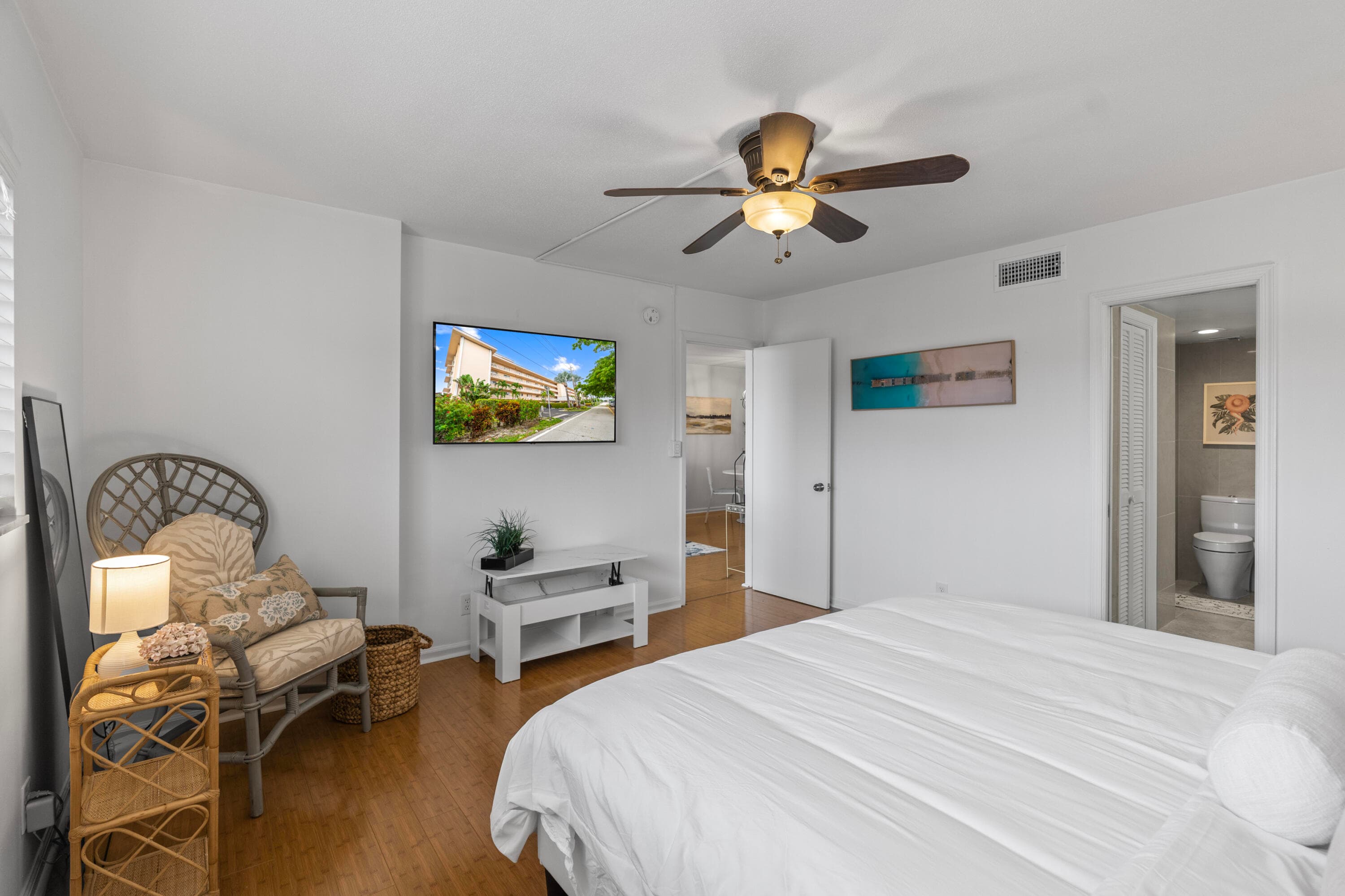 750 NE Spanish River Boulevard 2040, Boca Raton, FL 33431 — photo 9 of 40