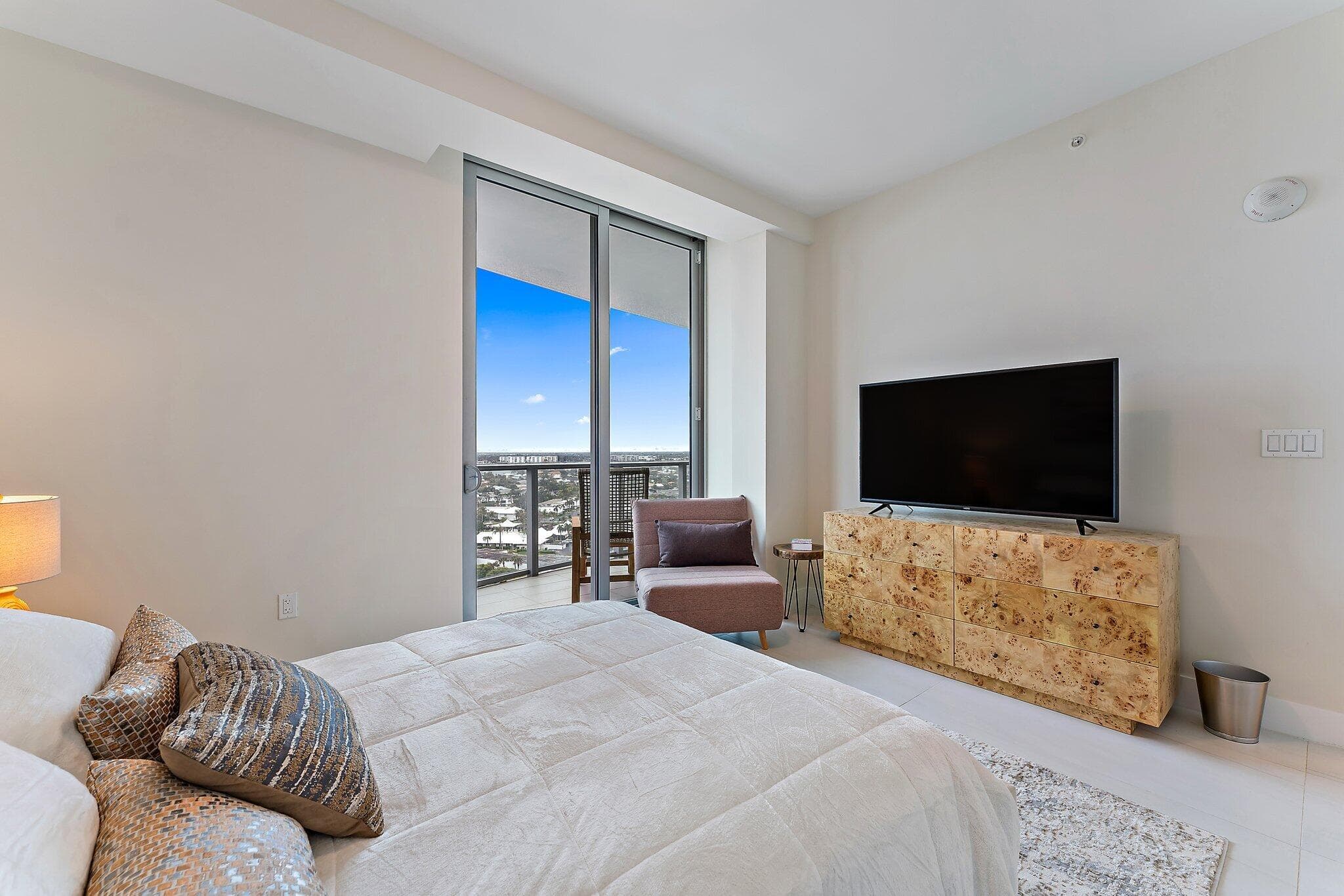 3100 N Ocean Drive 1501, Singer Island, FL 33404 — photo 15 of 50