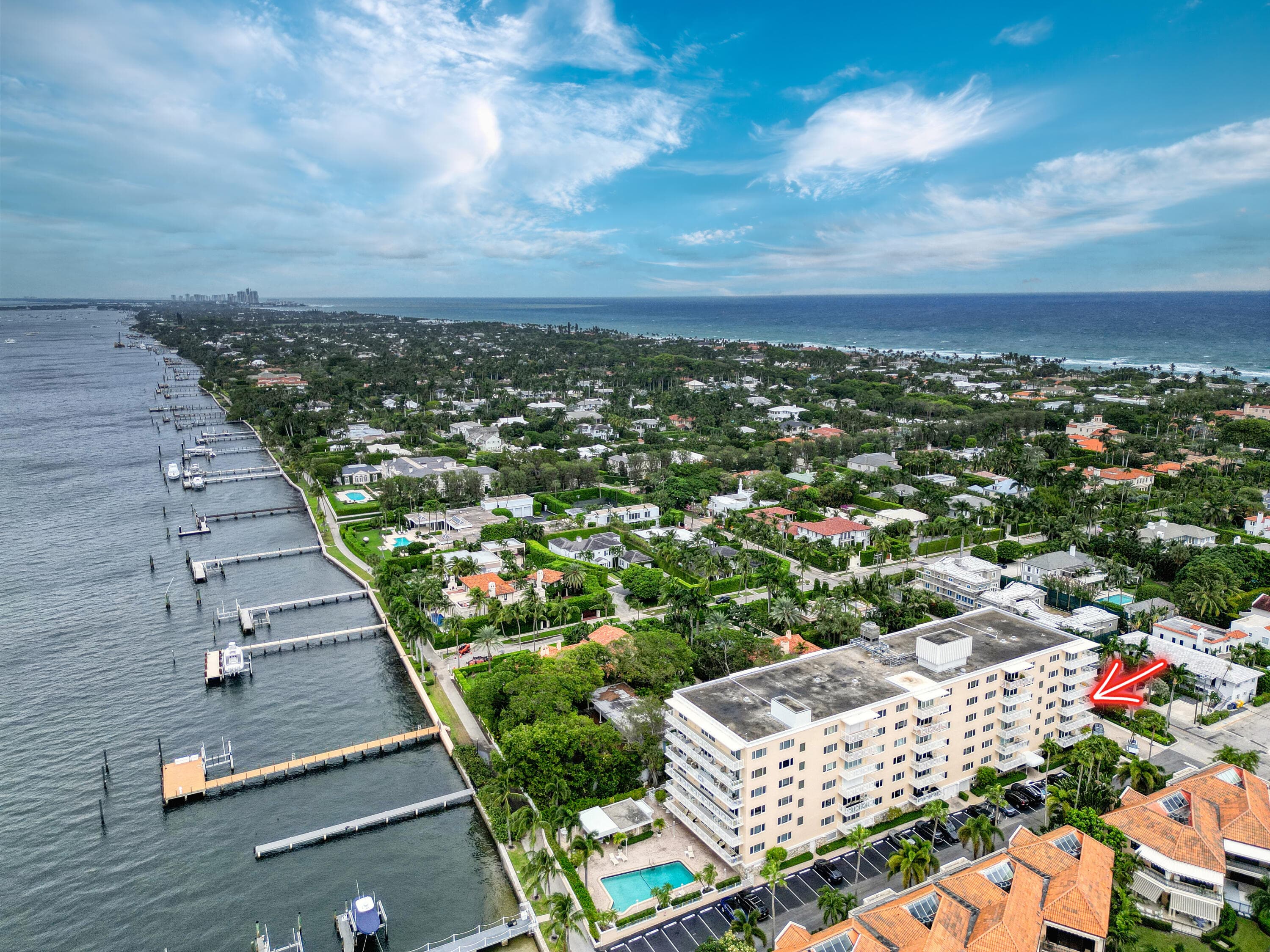 250 N Bradley Place 402, Palm Beach, FL 33480 — photo 2 of 38