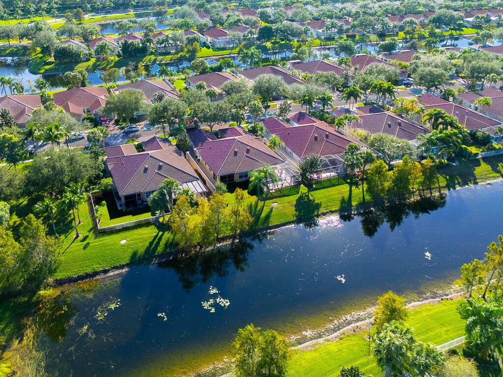 8199 Saint Johns Court, Wellington, FL 33414 — photo 32 of 46