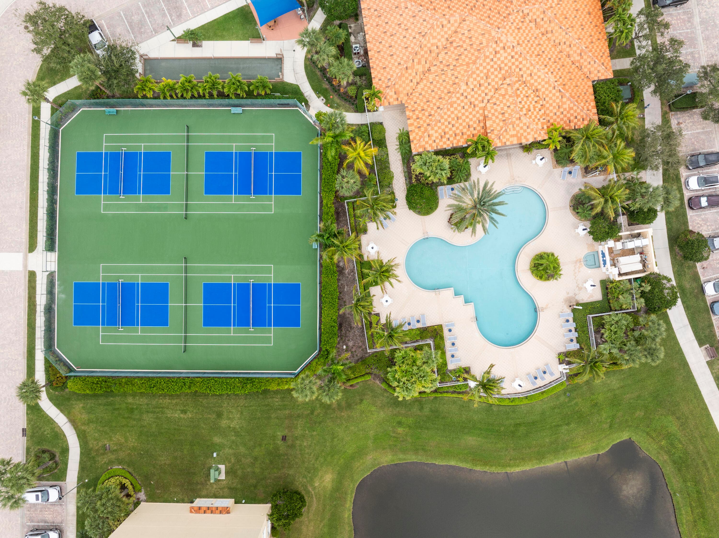 8 Harbour Isle Drive E Ph5, Fort Pierce, FL 34949 — photo 9 of 43