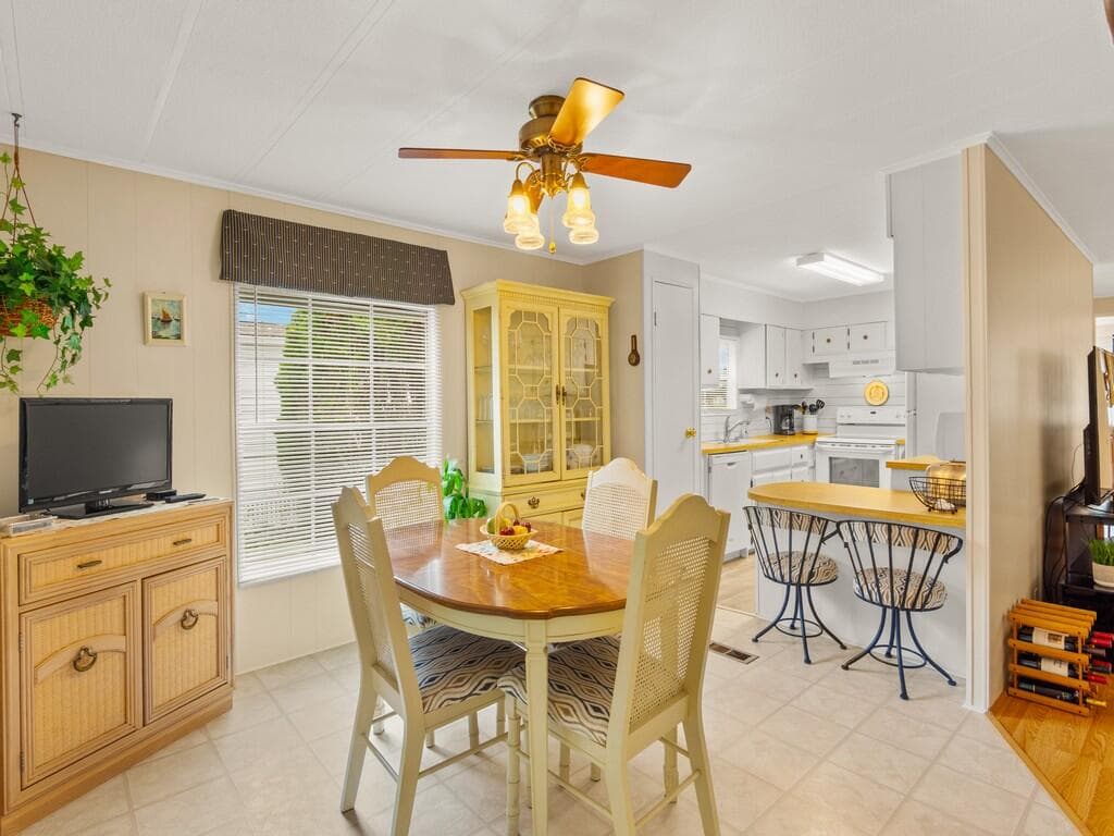 61 E Caribbean, Port St. Lucie, FL 34952 — photo 17 of 48