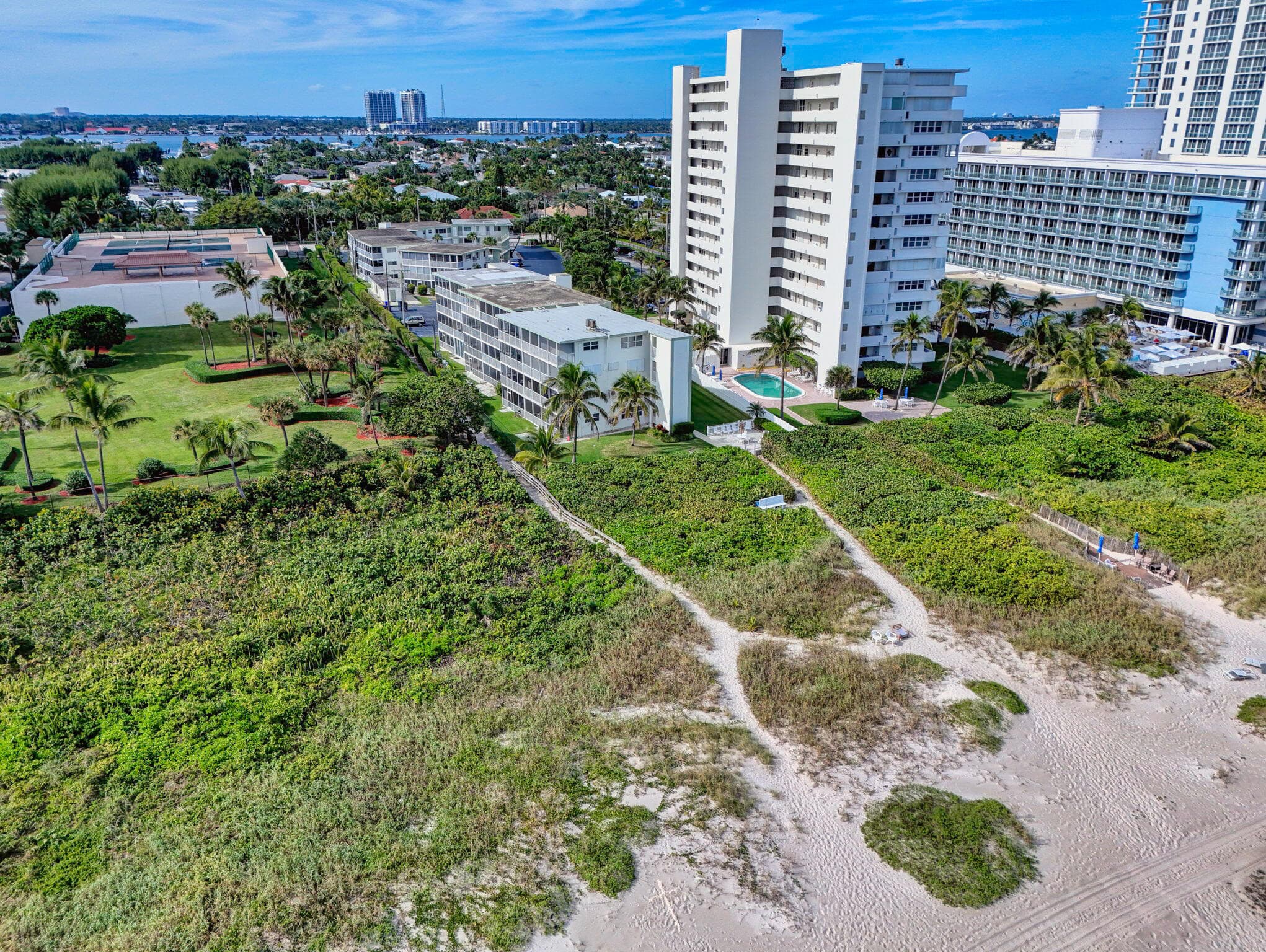 3600 N Ocean Drive 223, Singer Island, FL 33404 — photo 41 of 47