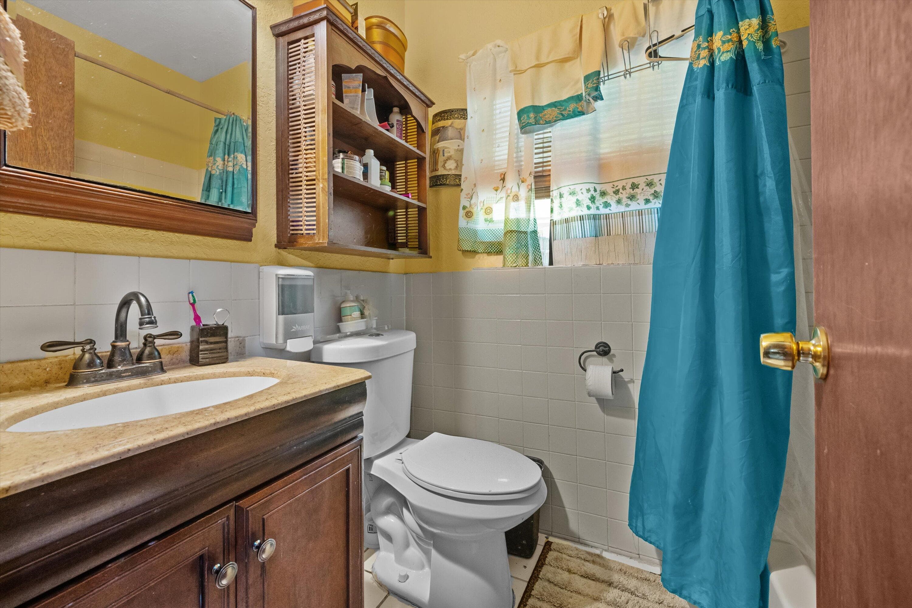 1408 W Broome Street, Lantana, FL 33462 — photo 14 of 35