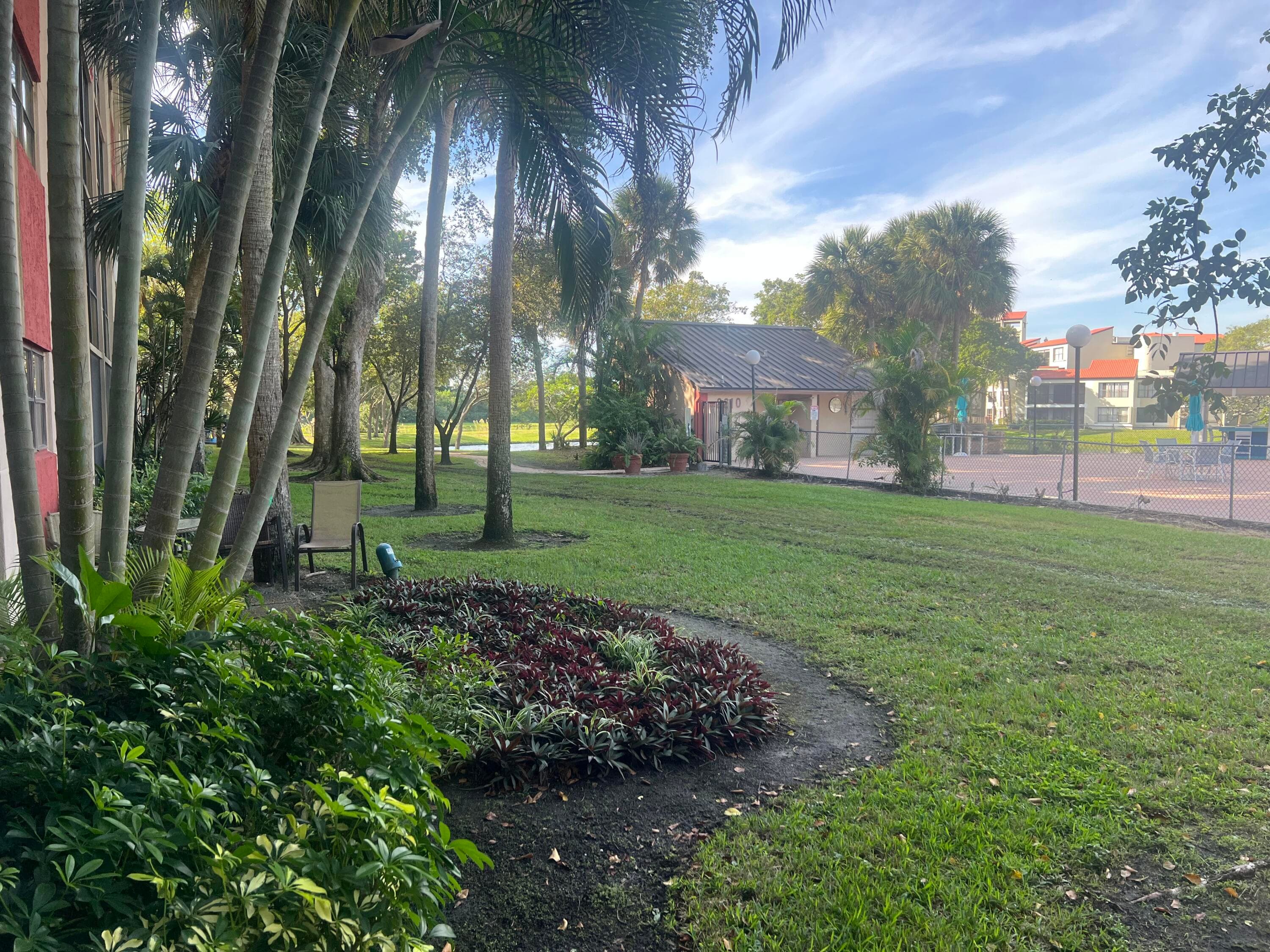 2208 S Cypress Bend Drive 106, Pompano Beach, FL 33069 — photo 8 of 33