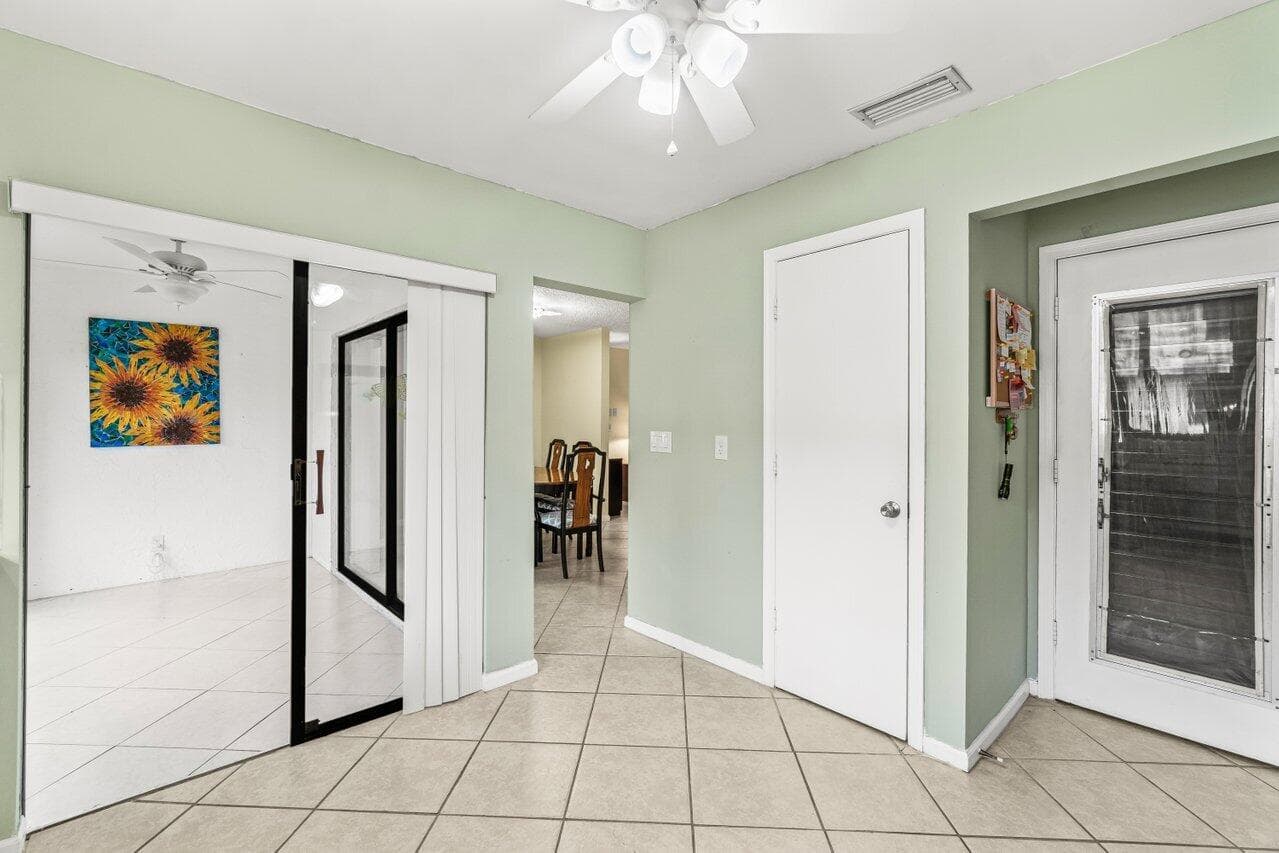 4888 Equestrian Circle B, Boynton Beach, FL 33436 — photo 11 of 35