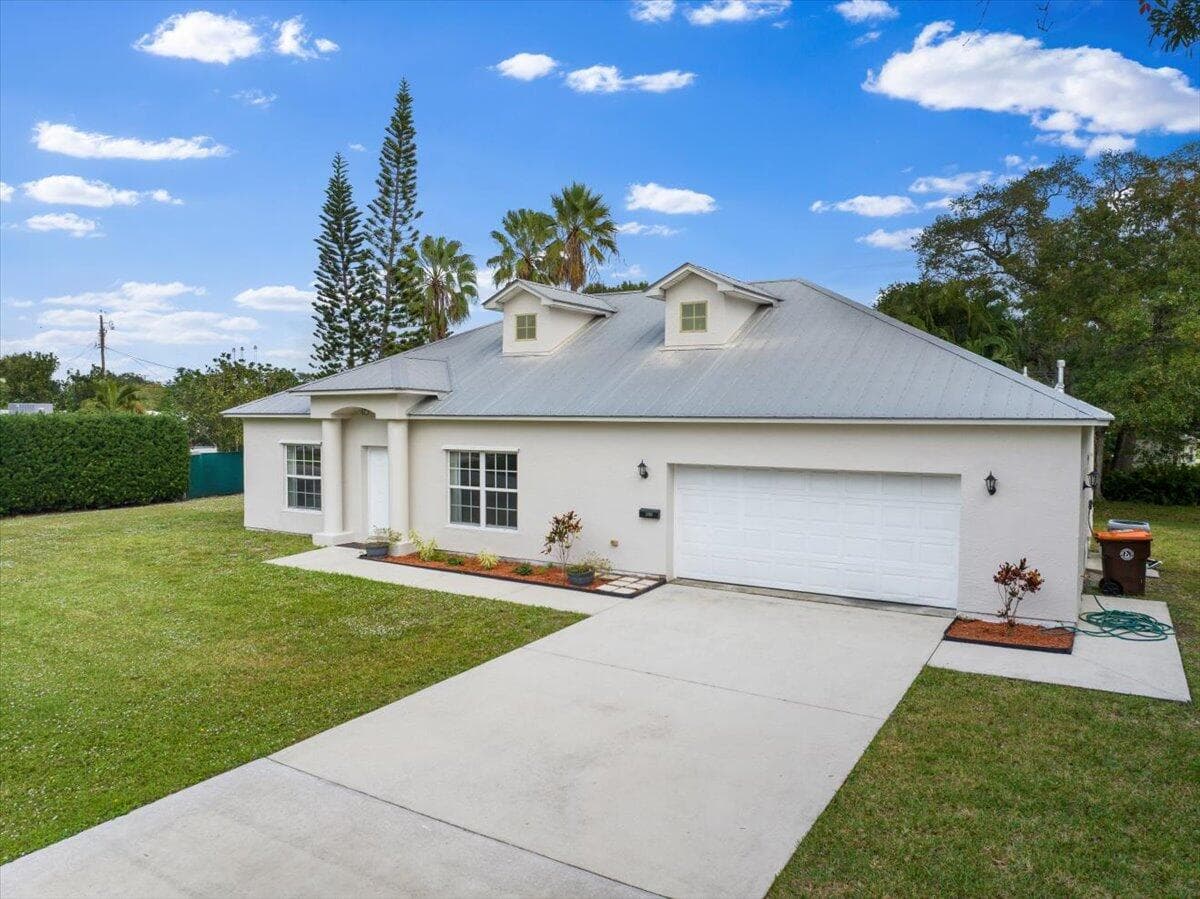 1410 4th Court, Vero Beach, FL 32960 — photo 35 of 37