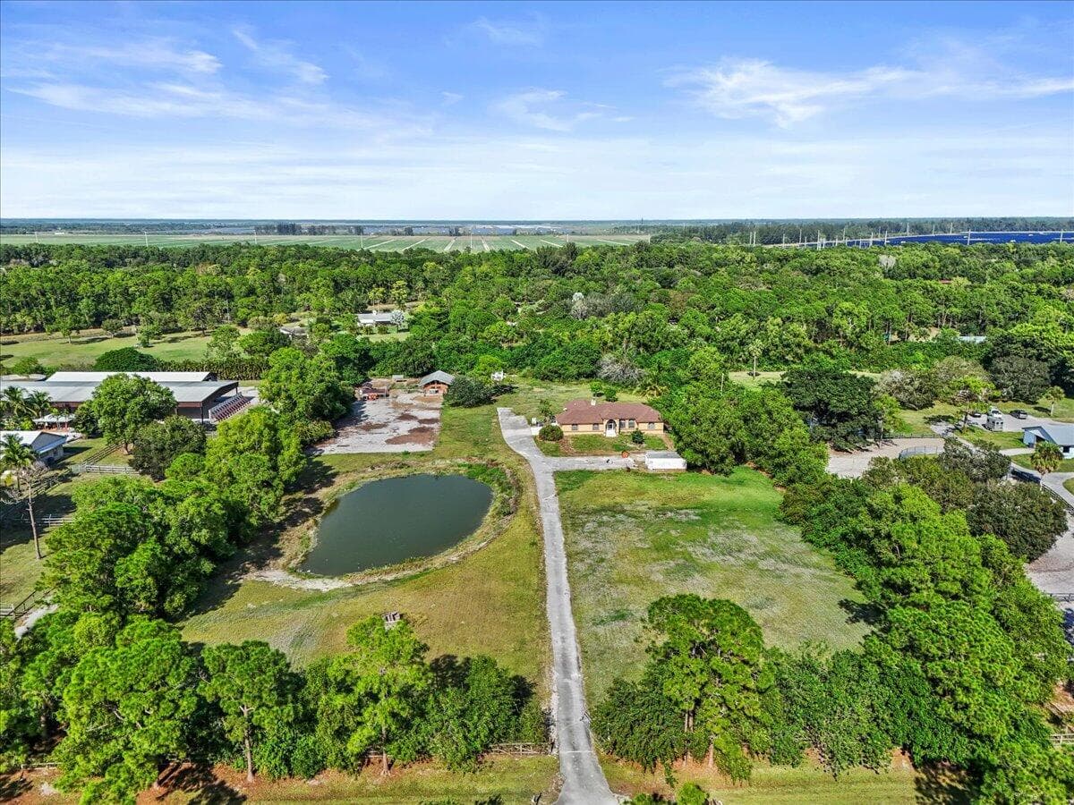 19187 Capet Creek Court, Loxahatchee, FL 33470 — photo 15 of 45