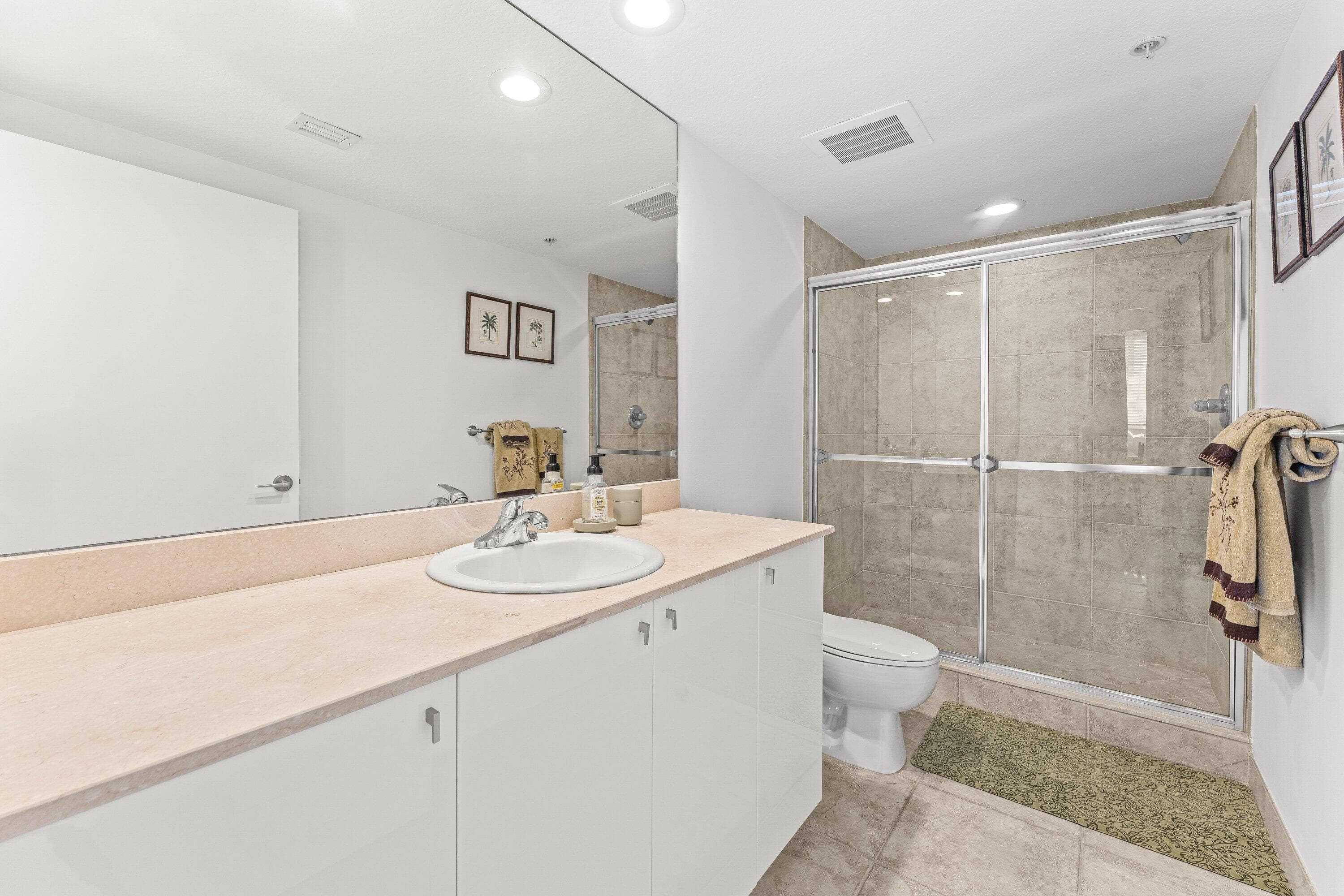 1551 N Flagler Drive 1415, West Palm Beach, FL 33401 — photo 29 of 50